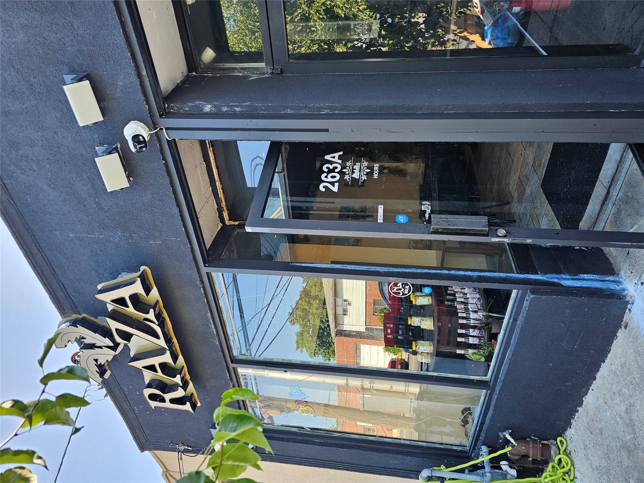 #1 photo, 263 Meacham Avenue, 長島 Elmont , NY 11003