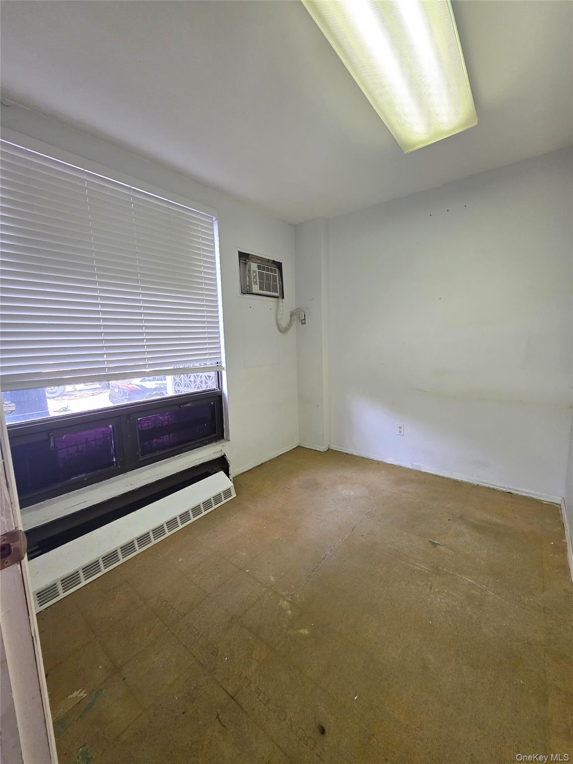 #5 photo, 40-14 72nd Street, クイーンズ区 Woodside , NY 11377