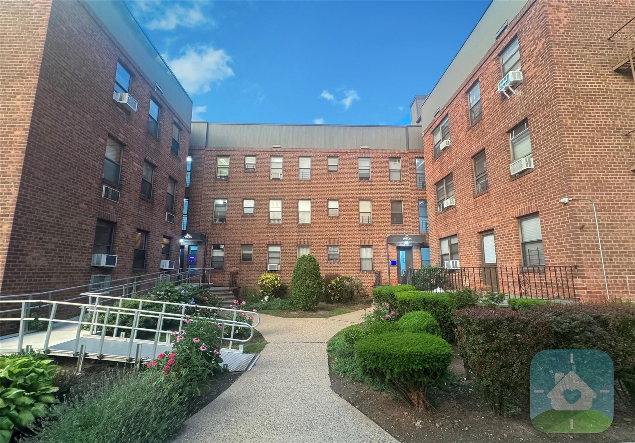 #2 photo, 21511 48th Avenue, クイーンズ区 Bayside , NY 11361