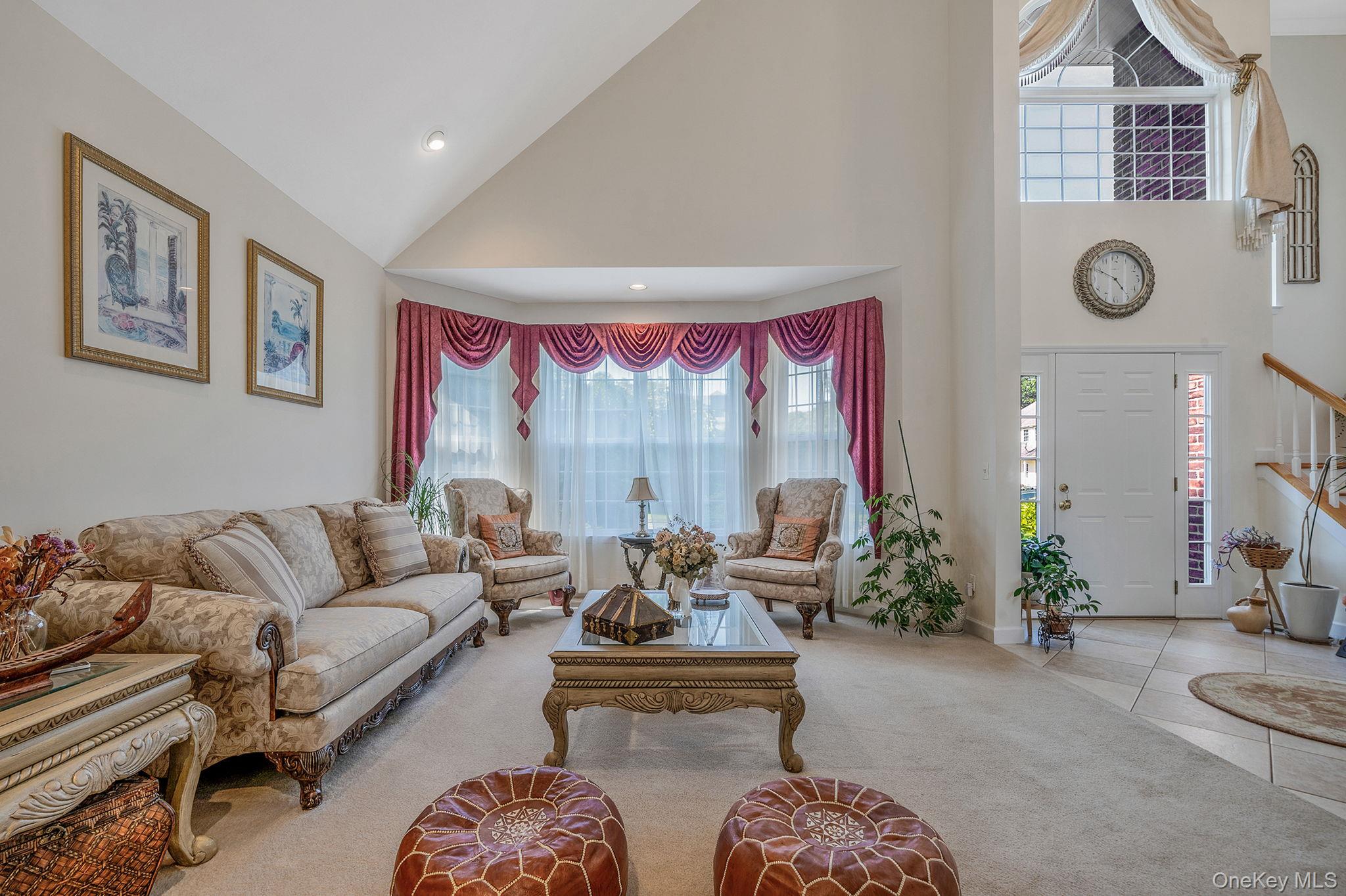 #4 photo, 18 Cayla Lane, 东长岛 Port Jefferson Station , NY 11776