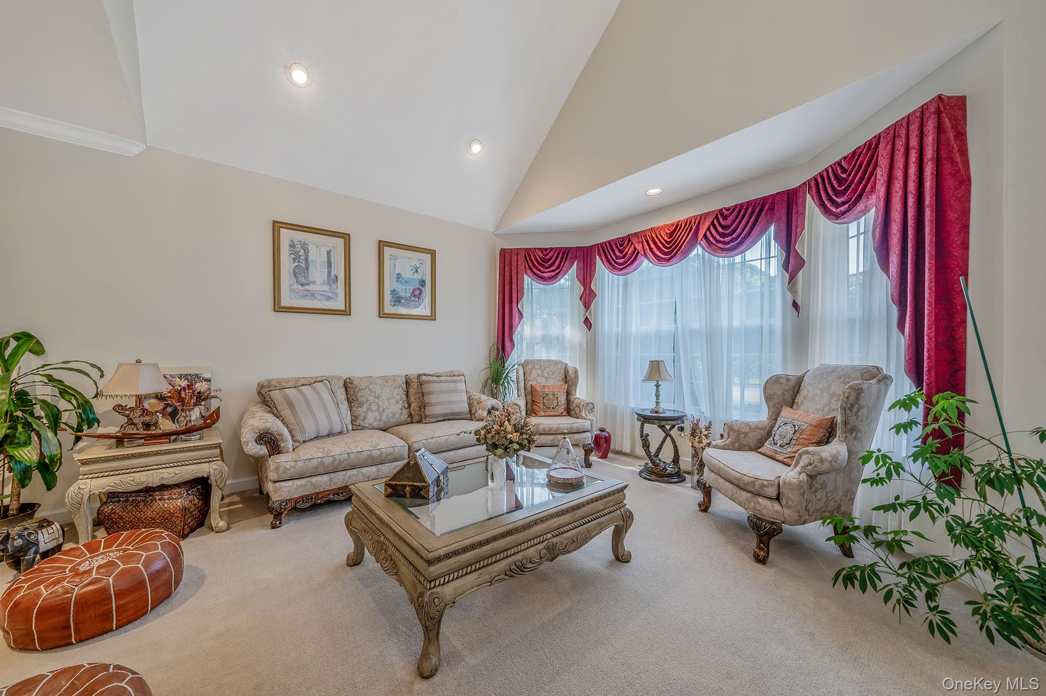 #5 photo, 18 Cayla Lane, 东长岛 Port Jefferson Station , NY 11776