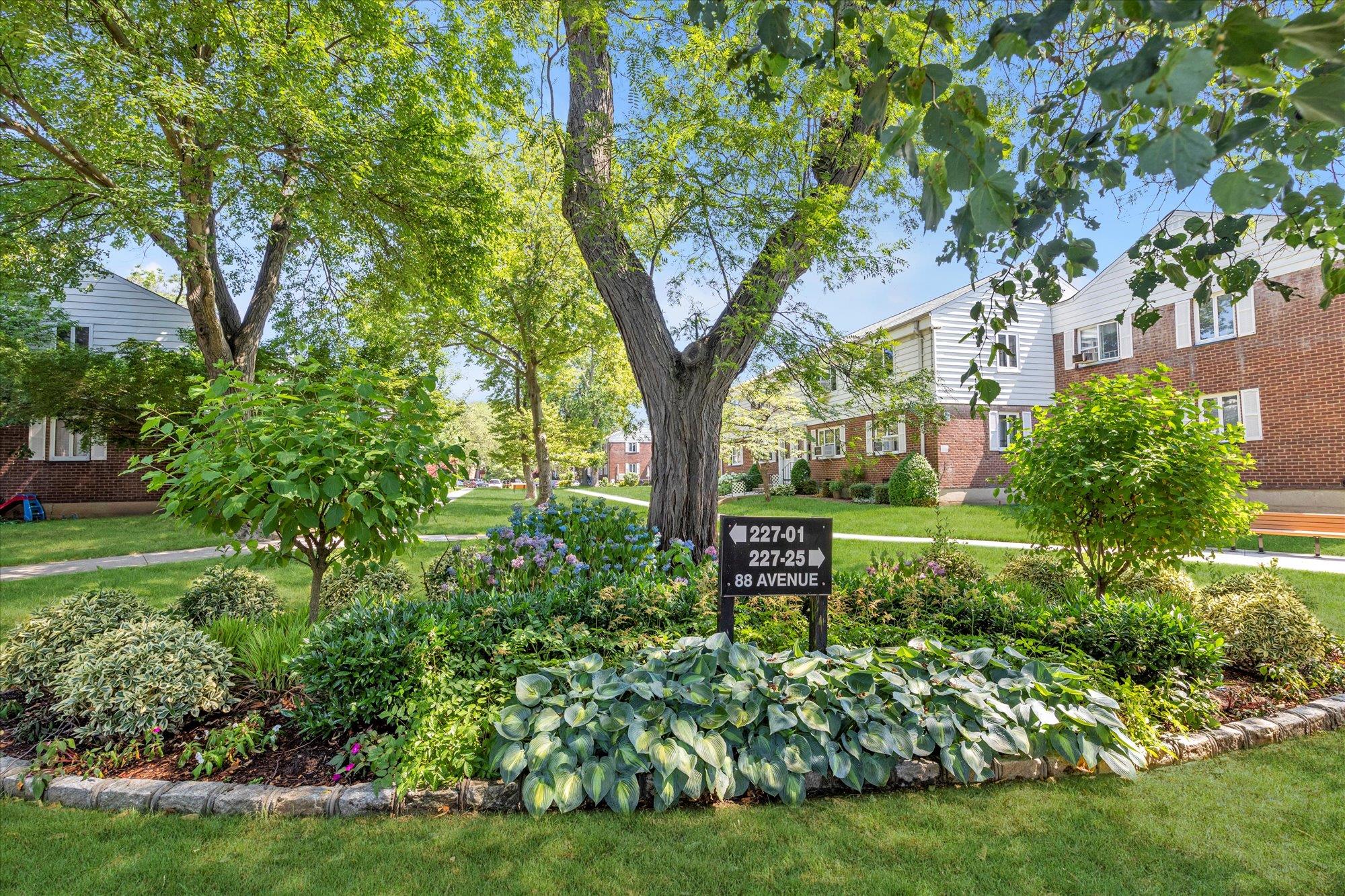 #12 photo, 227-03 88th Avenue, クイーンズ区 Queens Village , NY 11427