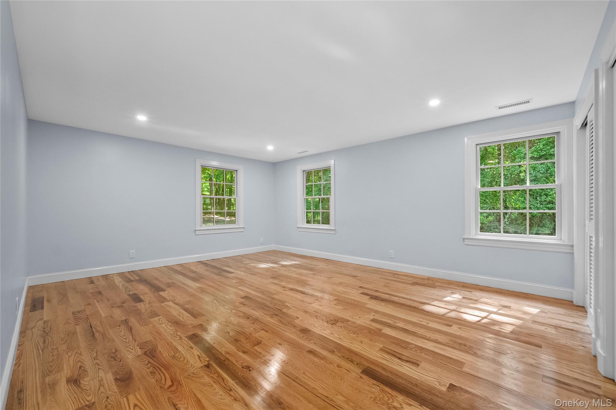 #12 photo, 10 Barnes Lane, Chappaqua , NY 10514