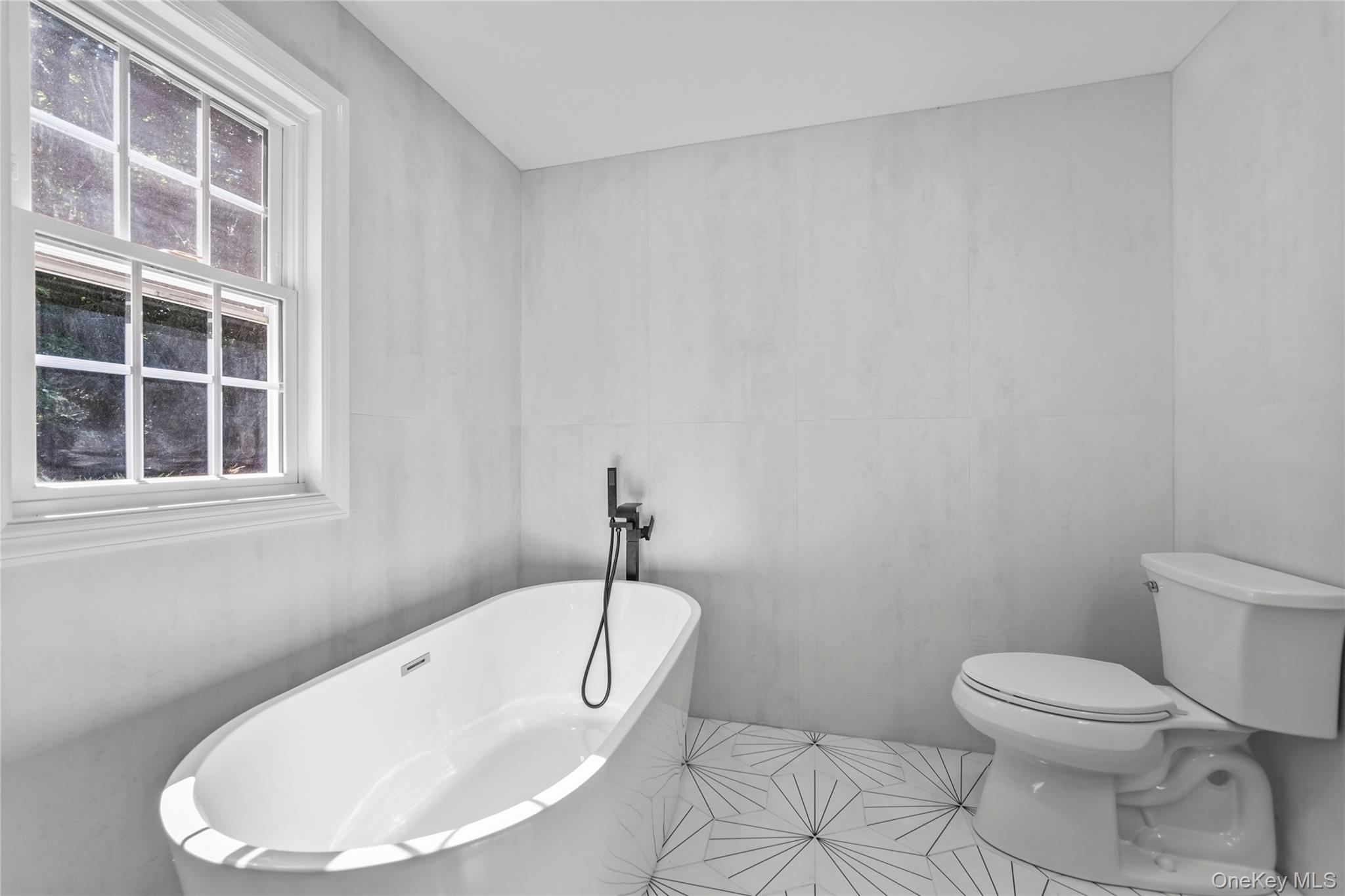 #14 photo, 10 Barnes Lane, Chappaqua , NY 10514