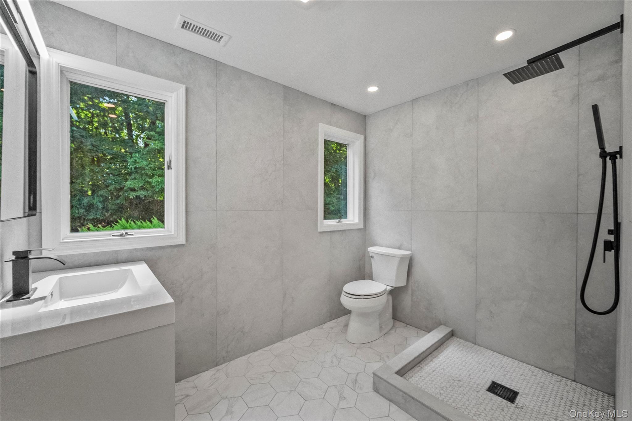 #18 photo, 10 Barnes Lane, Chappaqua , NY 10514