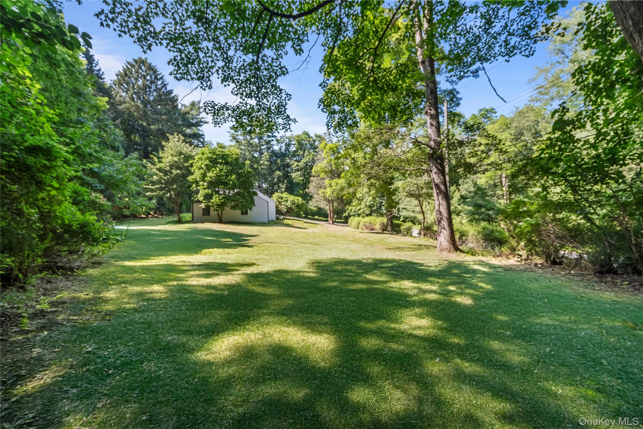 #4 photo, 10 Barnes Lane, Chappaqua , NY 10514