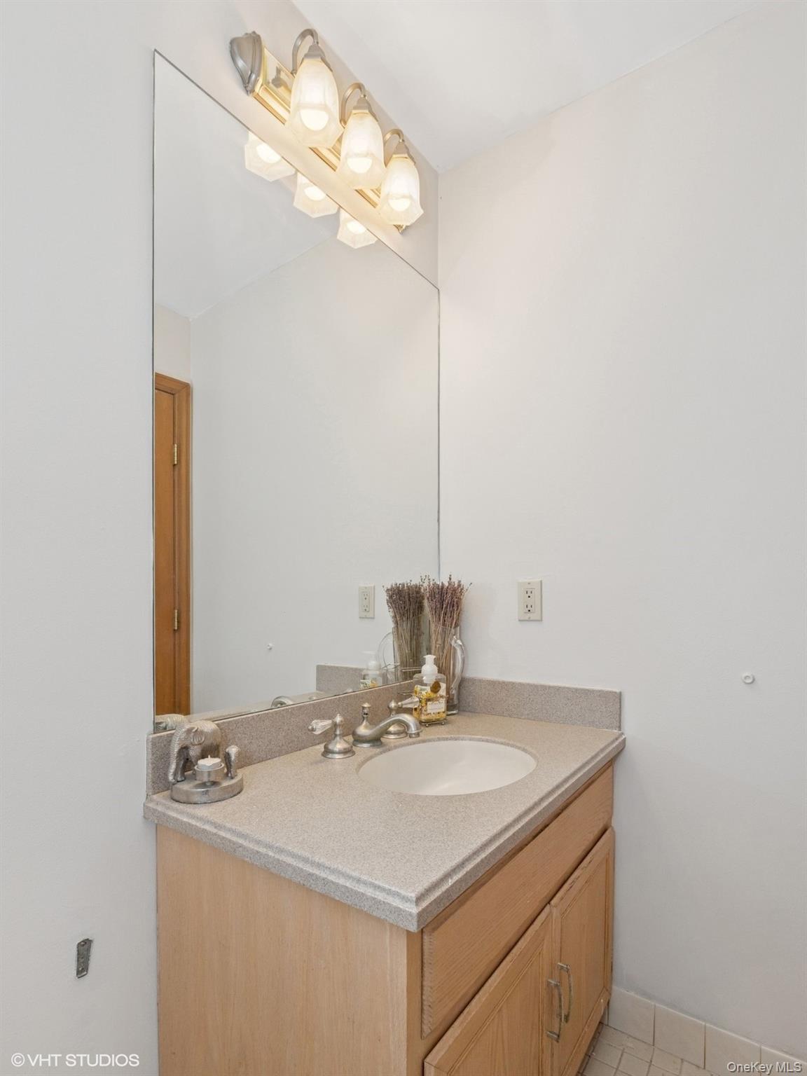 #10 photo, 212 Elmwood Road, South Salem , NY 10590