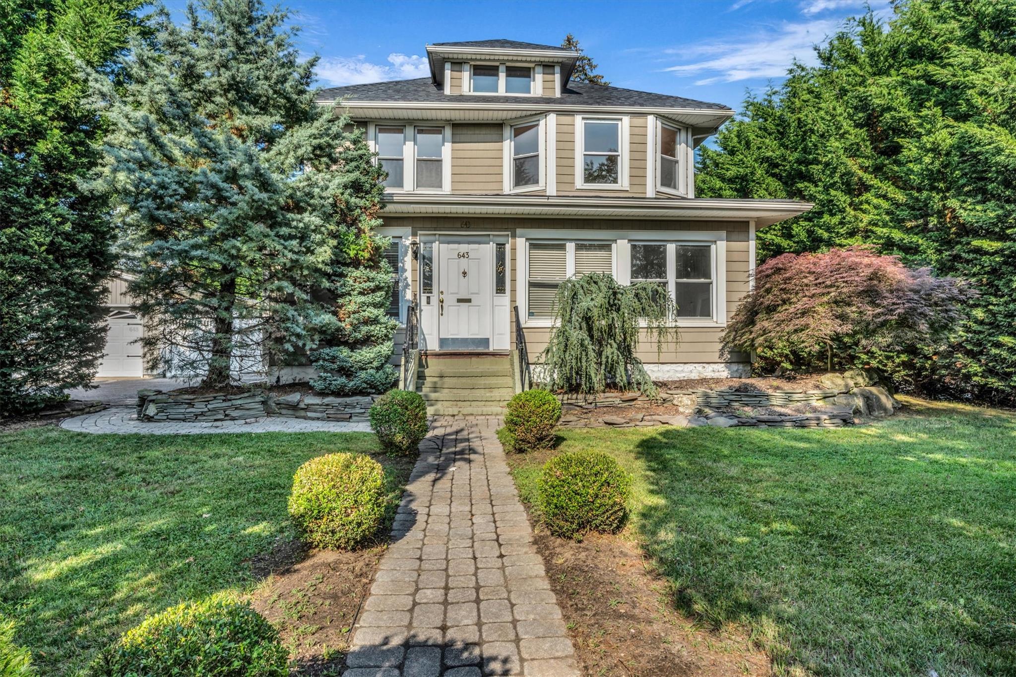 #2 photo, 643 Deer Park Avenue, サフォーク郡 Babylon , NY 11702