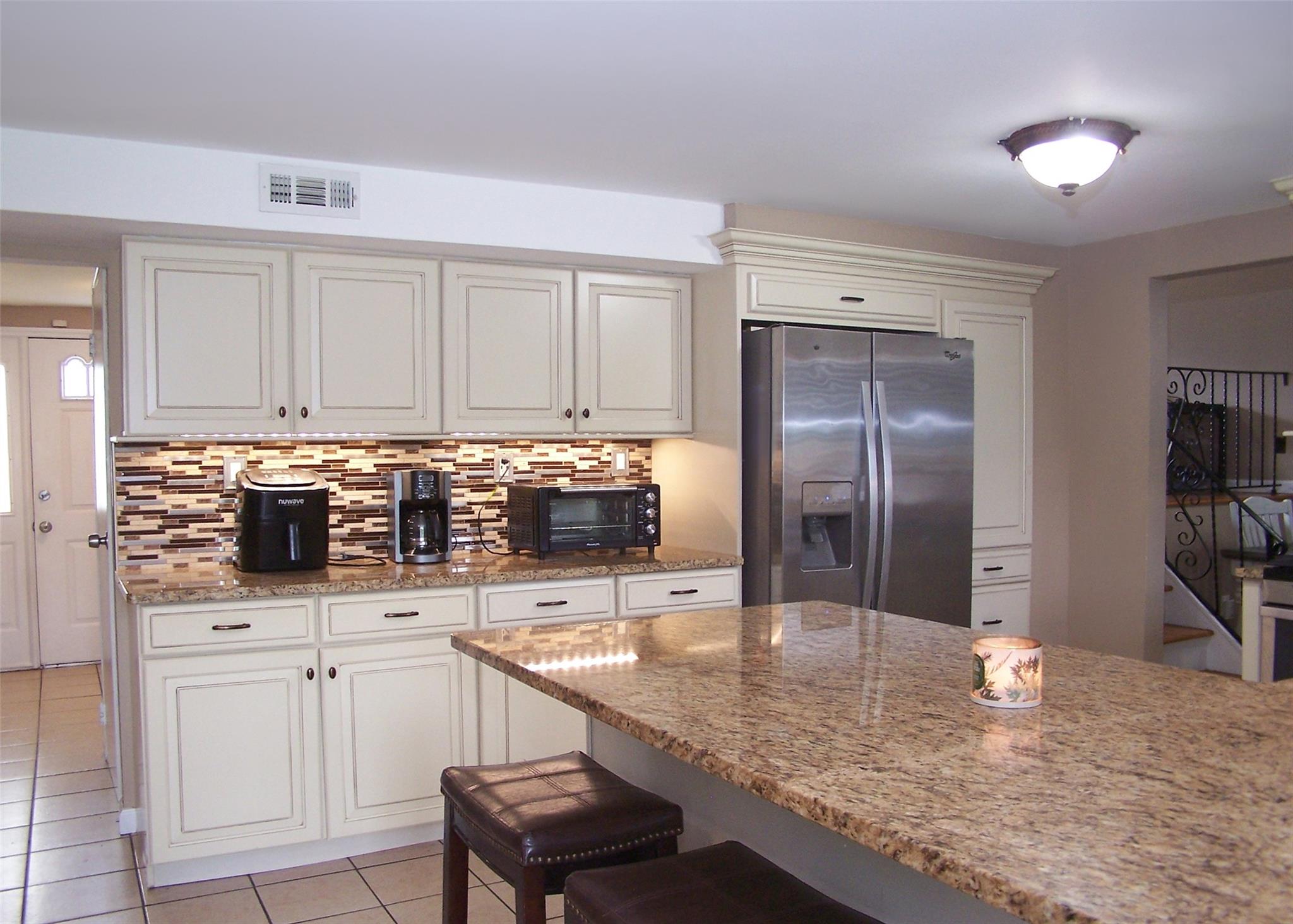 #6 photo, 13 Lark Drive, Centereach , NY 11720