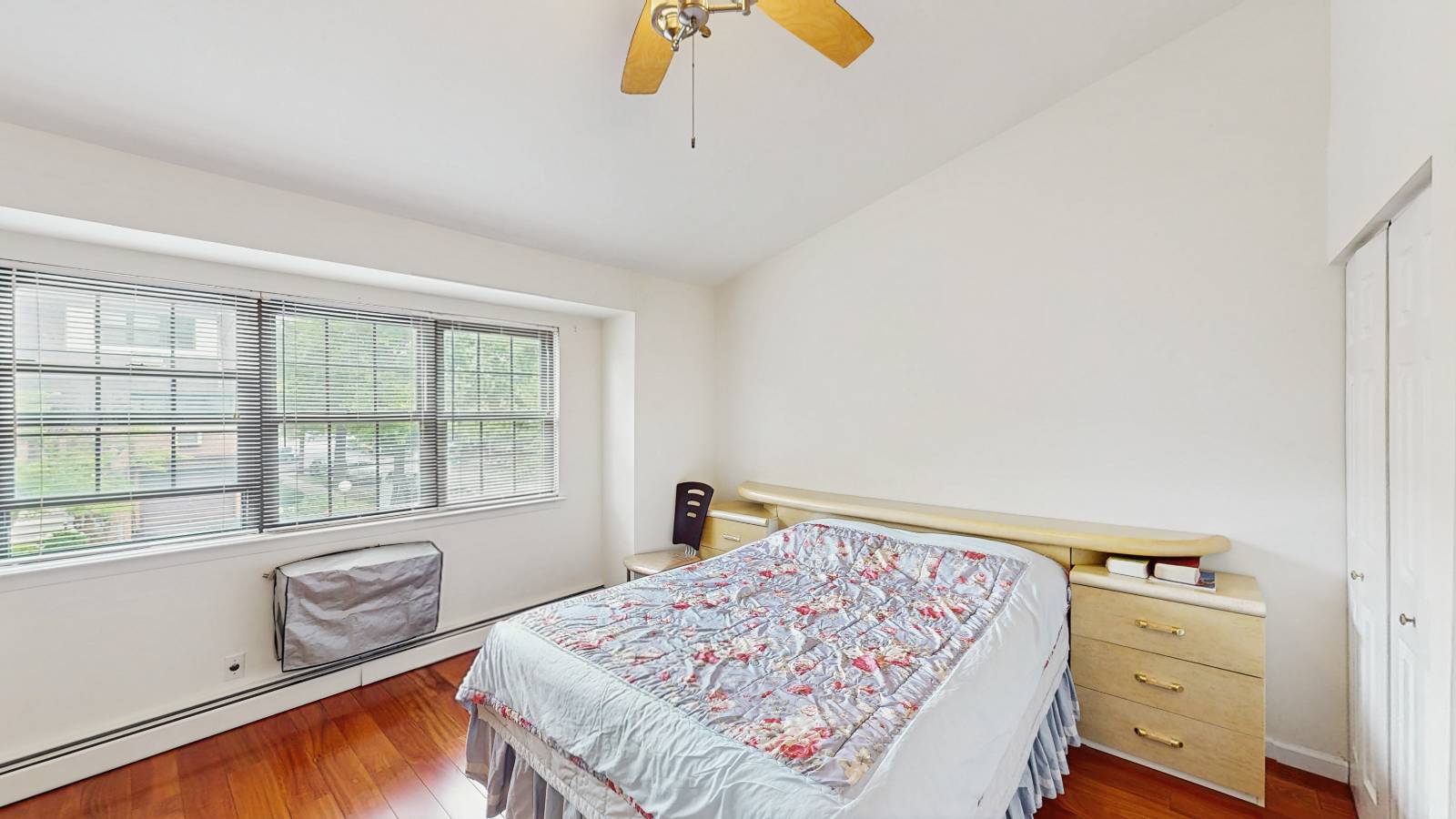 #11 photo, 120-24 Ketch Ct, クイーンズ区 College Point , NY 11356