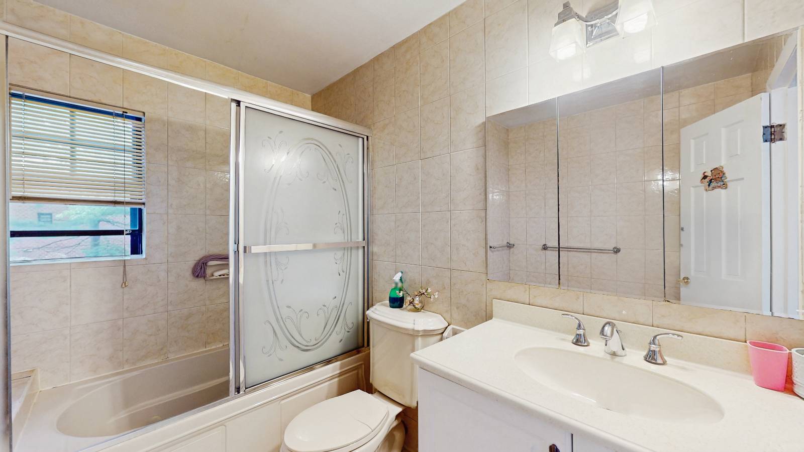 #15 photo, 120-24 Ketch Ct, クイーンズ区 College Point , NY 11356