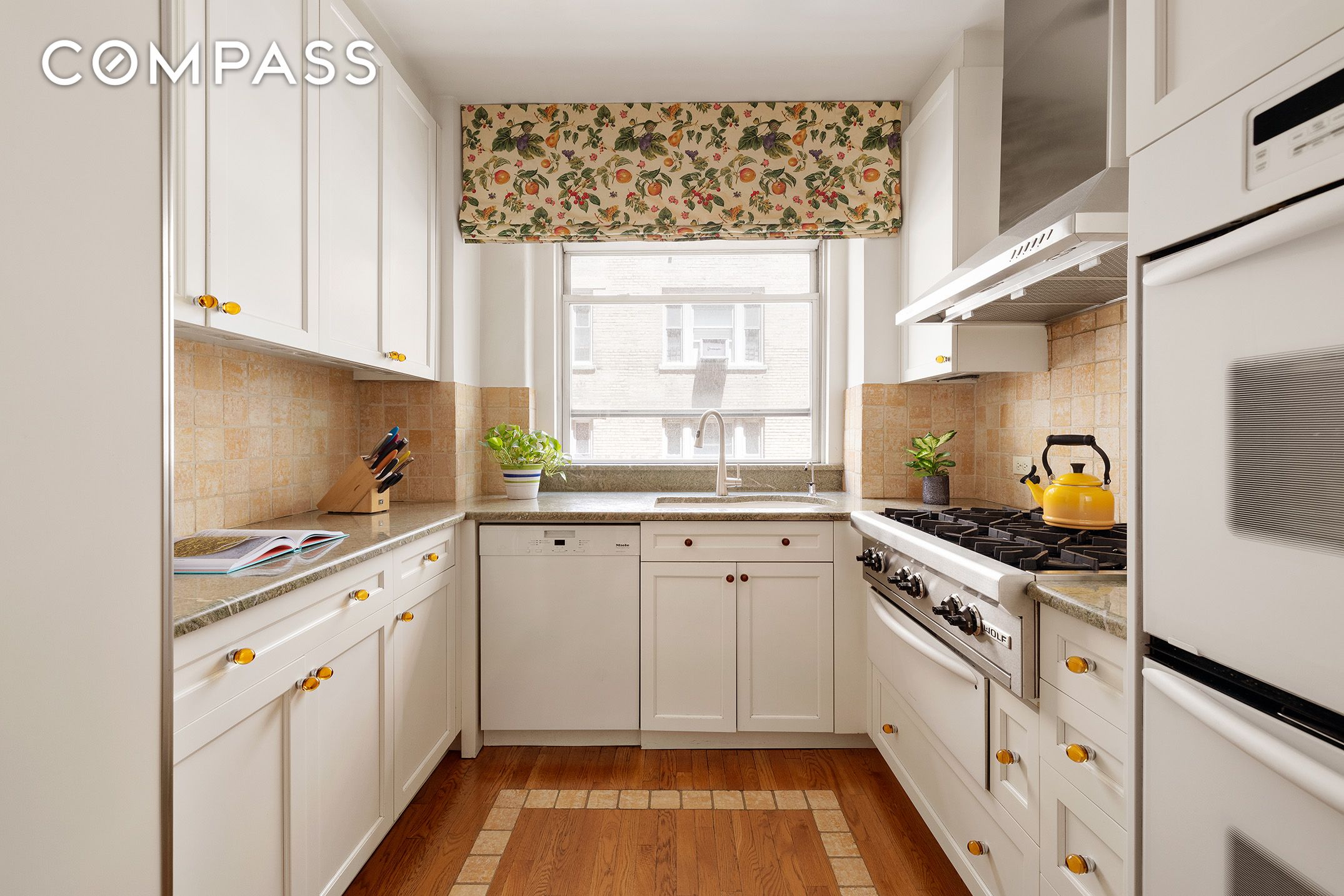 #9 photo, 151 W 86th Street, マンハッタン Upper West Side , NY 10024