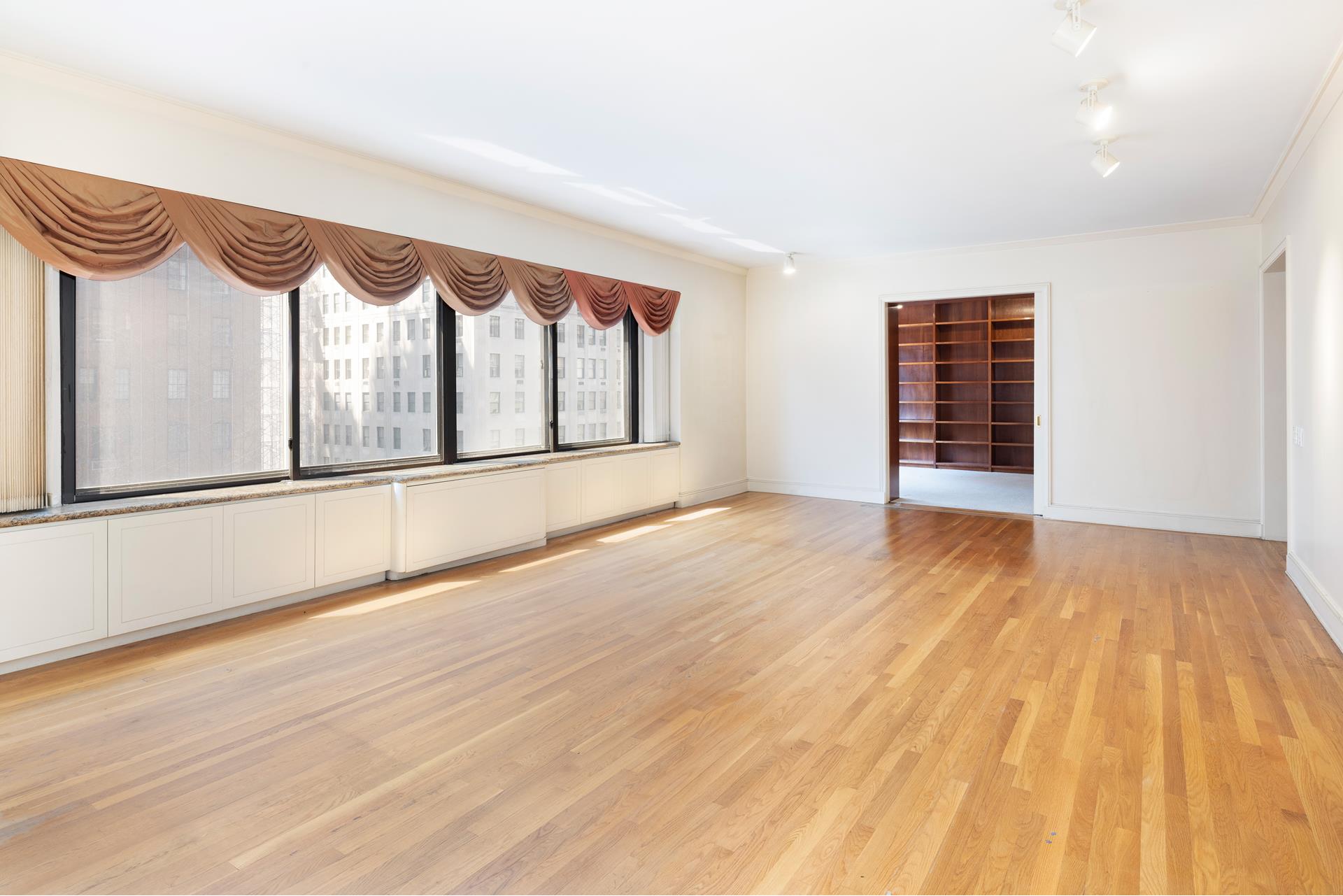 #3 photo, 733 PARK Avenue, マンハッタン Lenox Hill , NY 10021