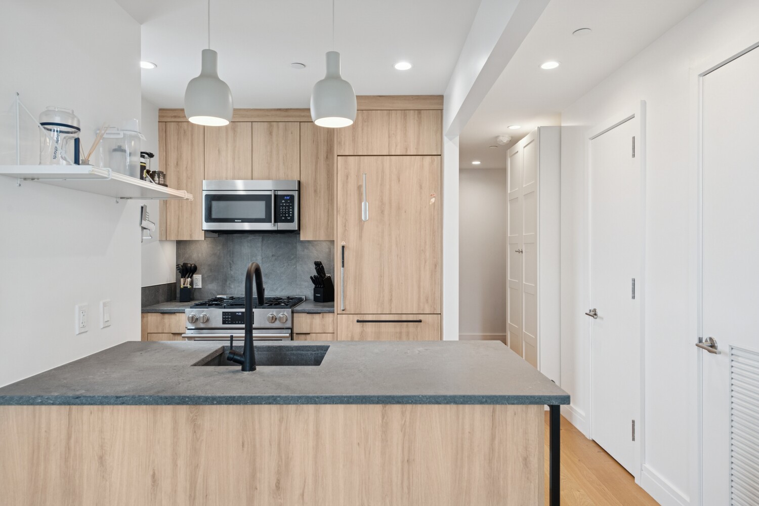 #3 photo, 24-16 QUEENS Plaza S, クイーンズ区 Long Island City , NY 11101