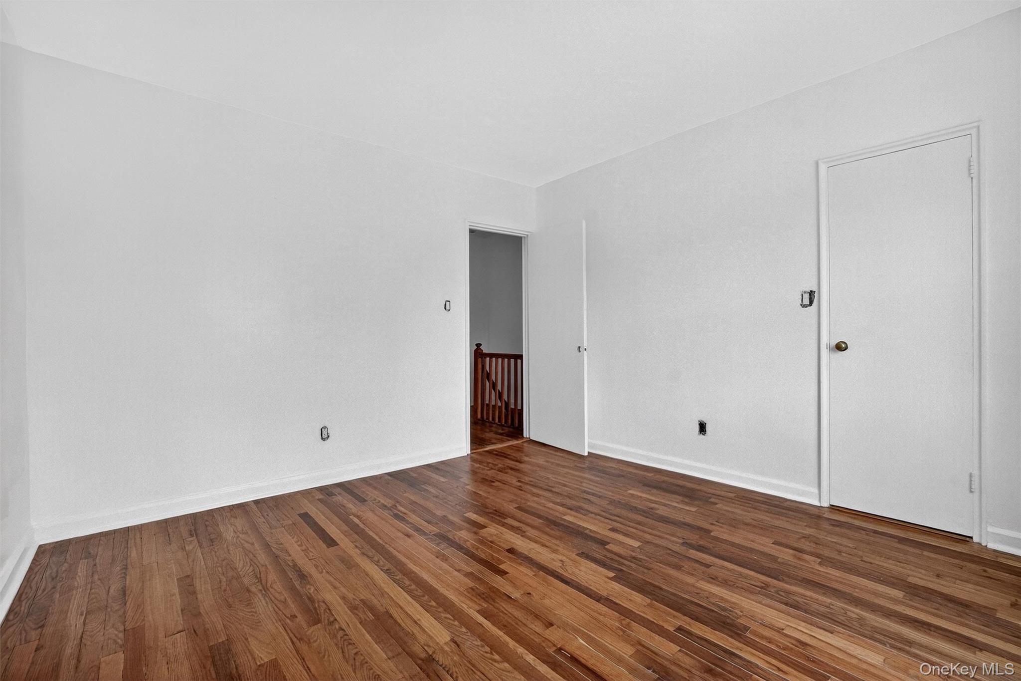 #13 photo, 1025 E 229th Street, ブロンクス区 Bronx , NY 10466