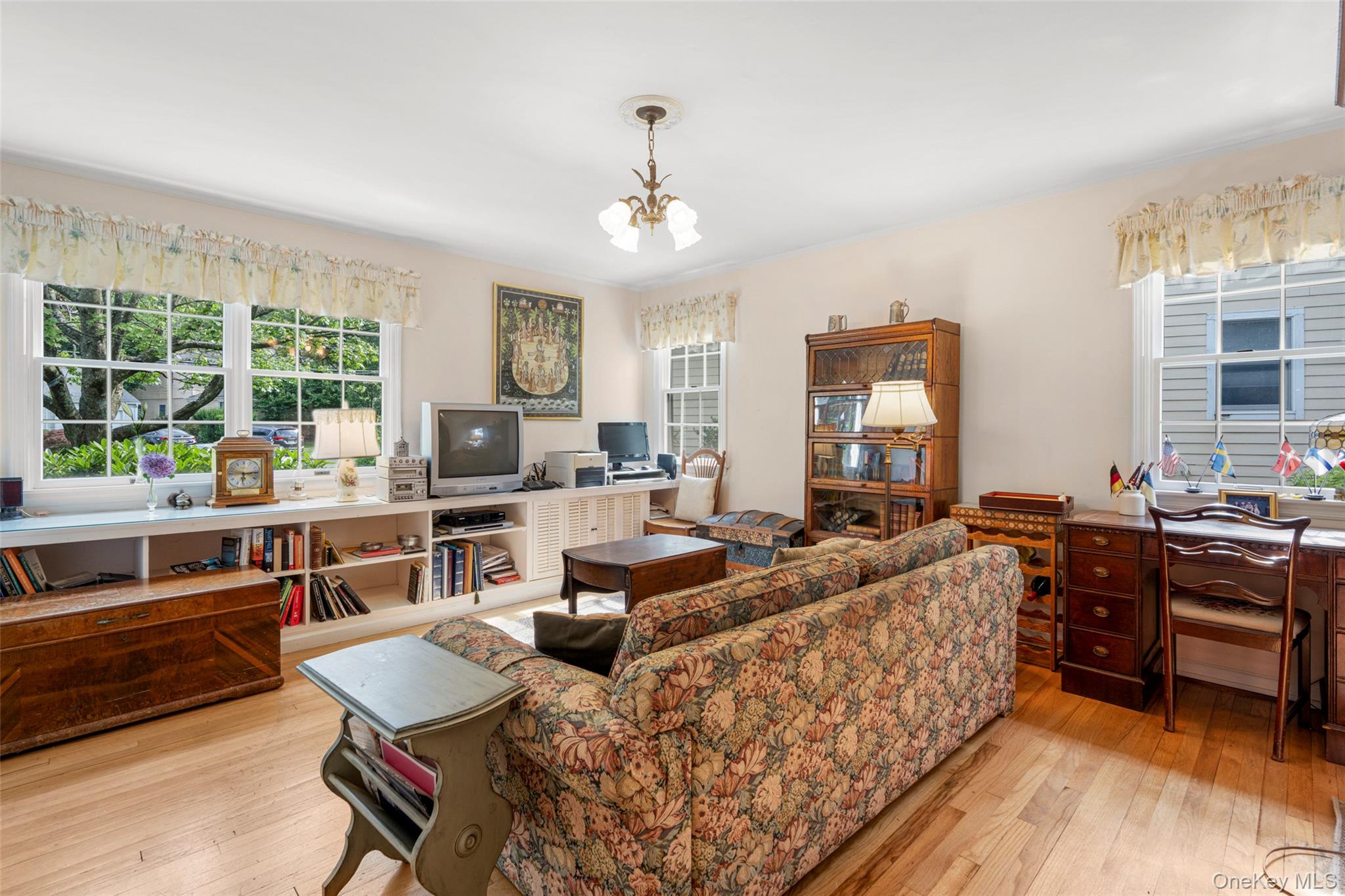 #16 photo, 16 Ria Drive, White Plains , NY 10605