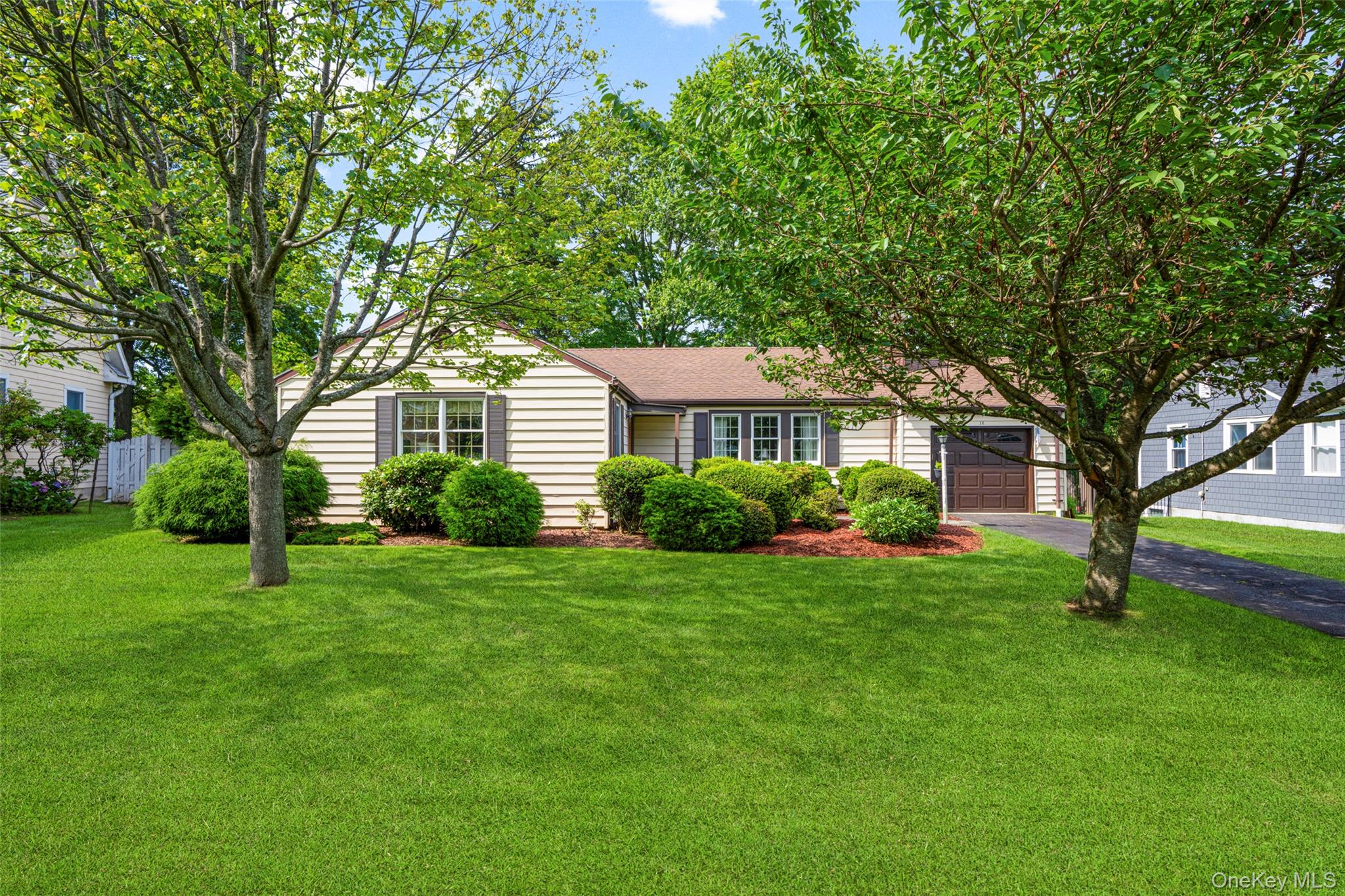 #3 photo, 16 Ria Drive, White Plains , NY 10605