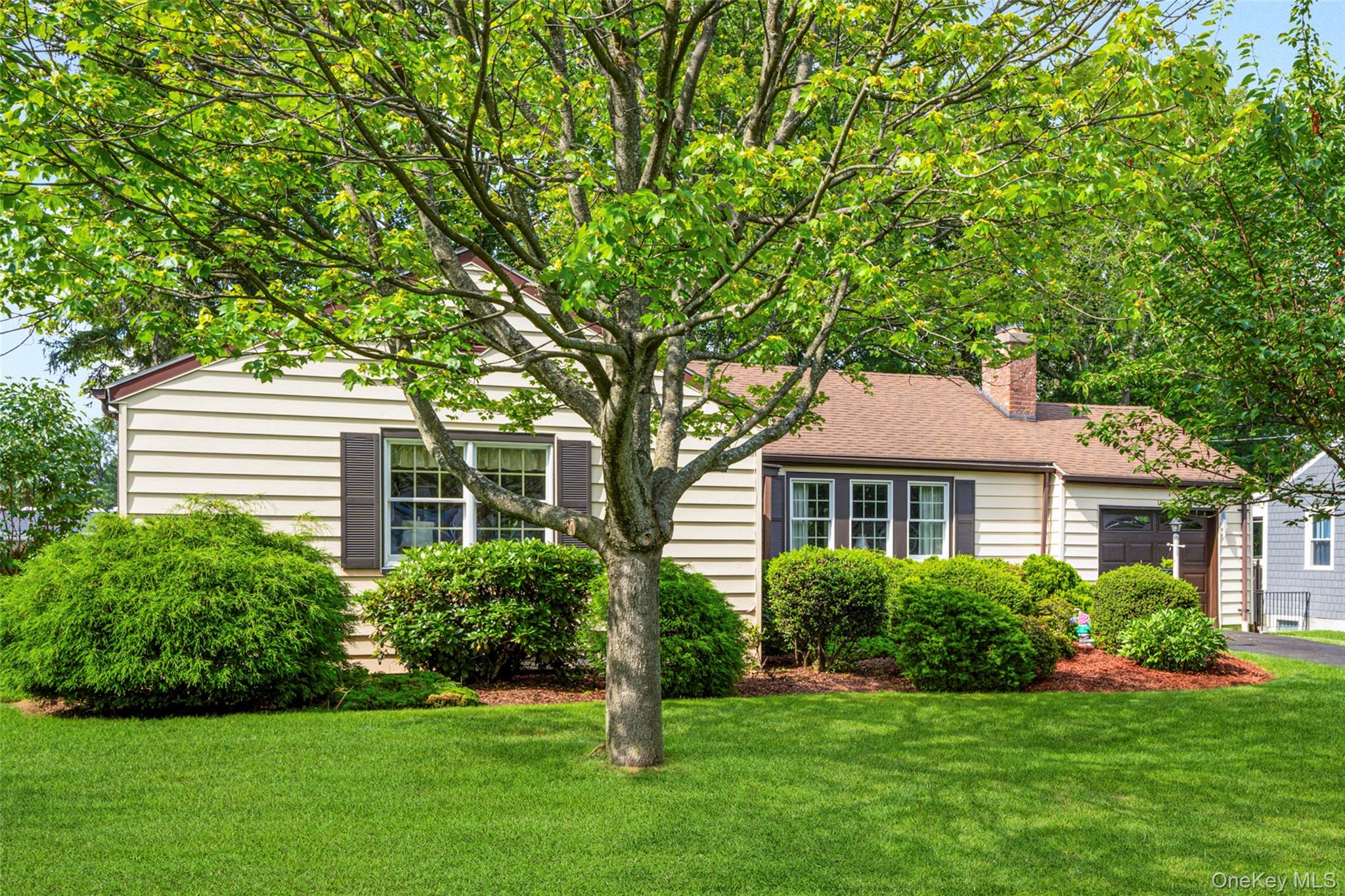 #4 photo, 16 Ria Drive, White Plains , NY 10605