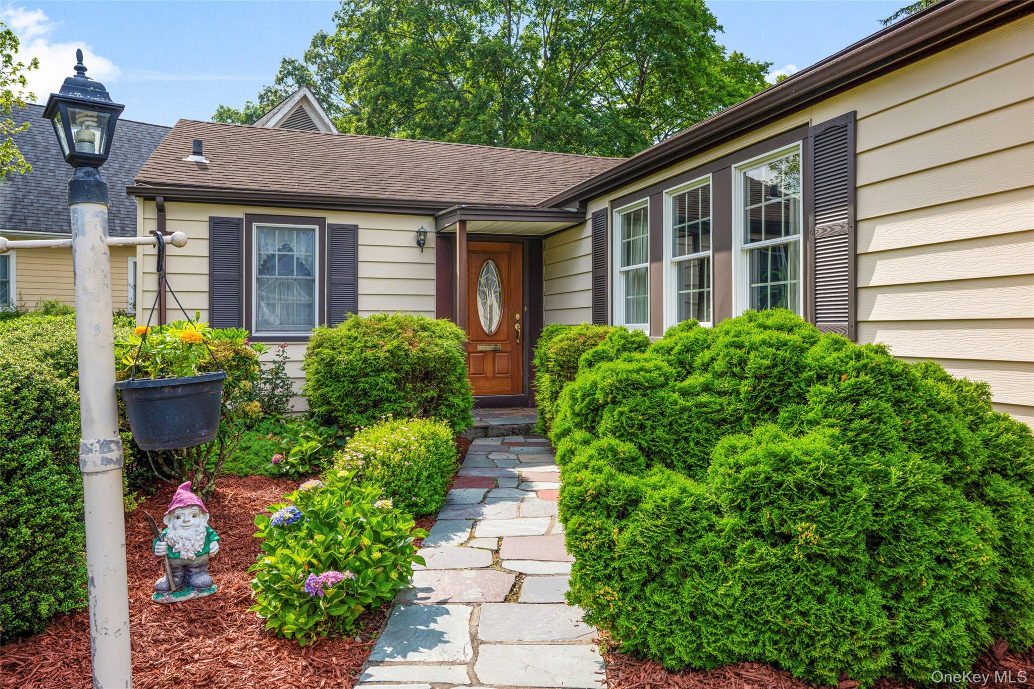 #5 photo, 16 Ria Drive, White Plains , NY 10605