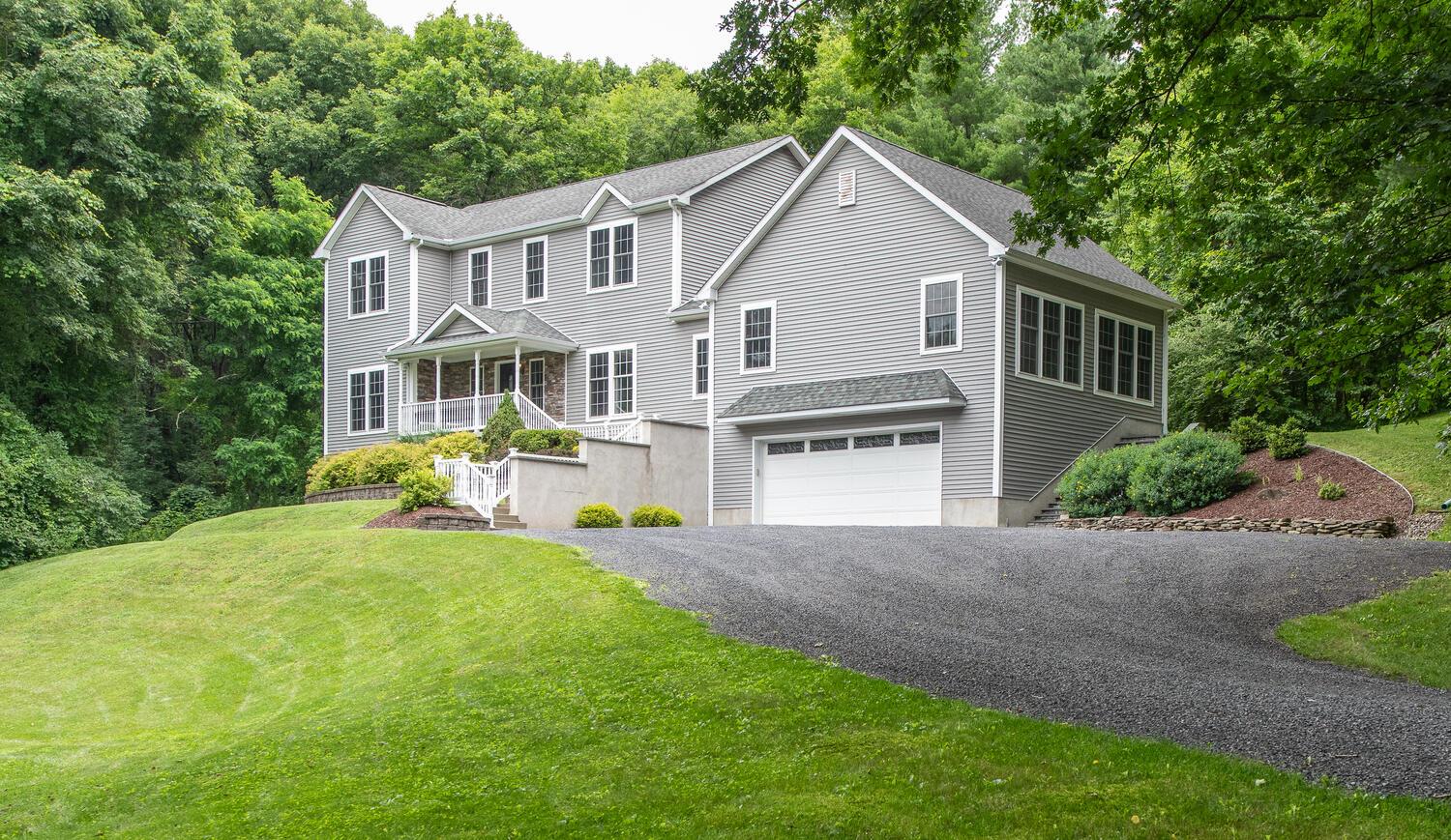 #1 photo, 117 Deer Run Road, Red Hook , NY 12571