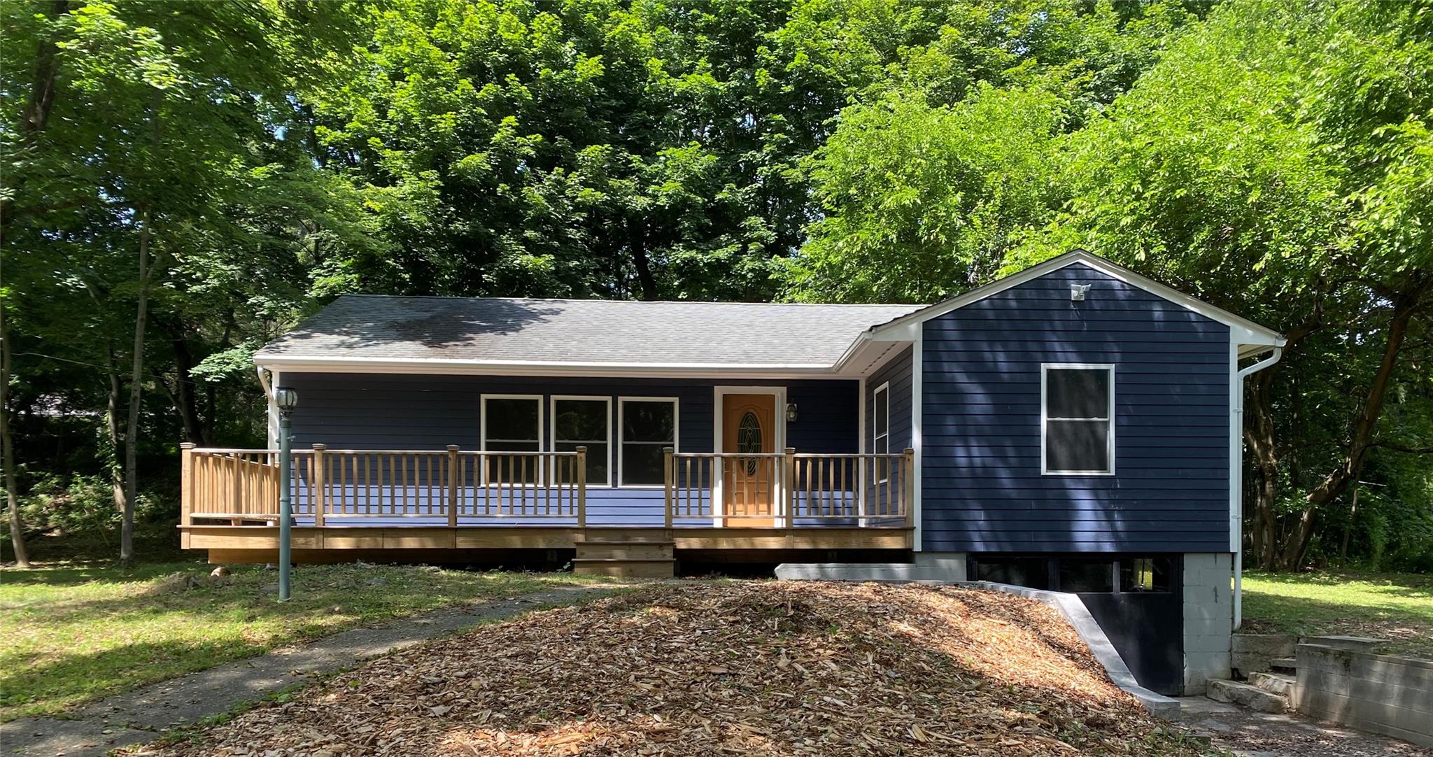 #1 photo, 9 Roger Court, 紐約州 Red Hook , NY 12571