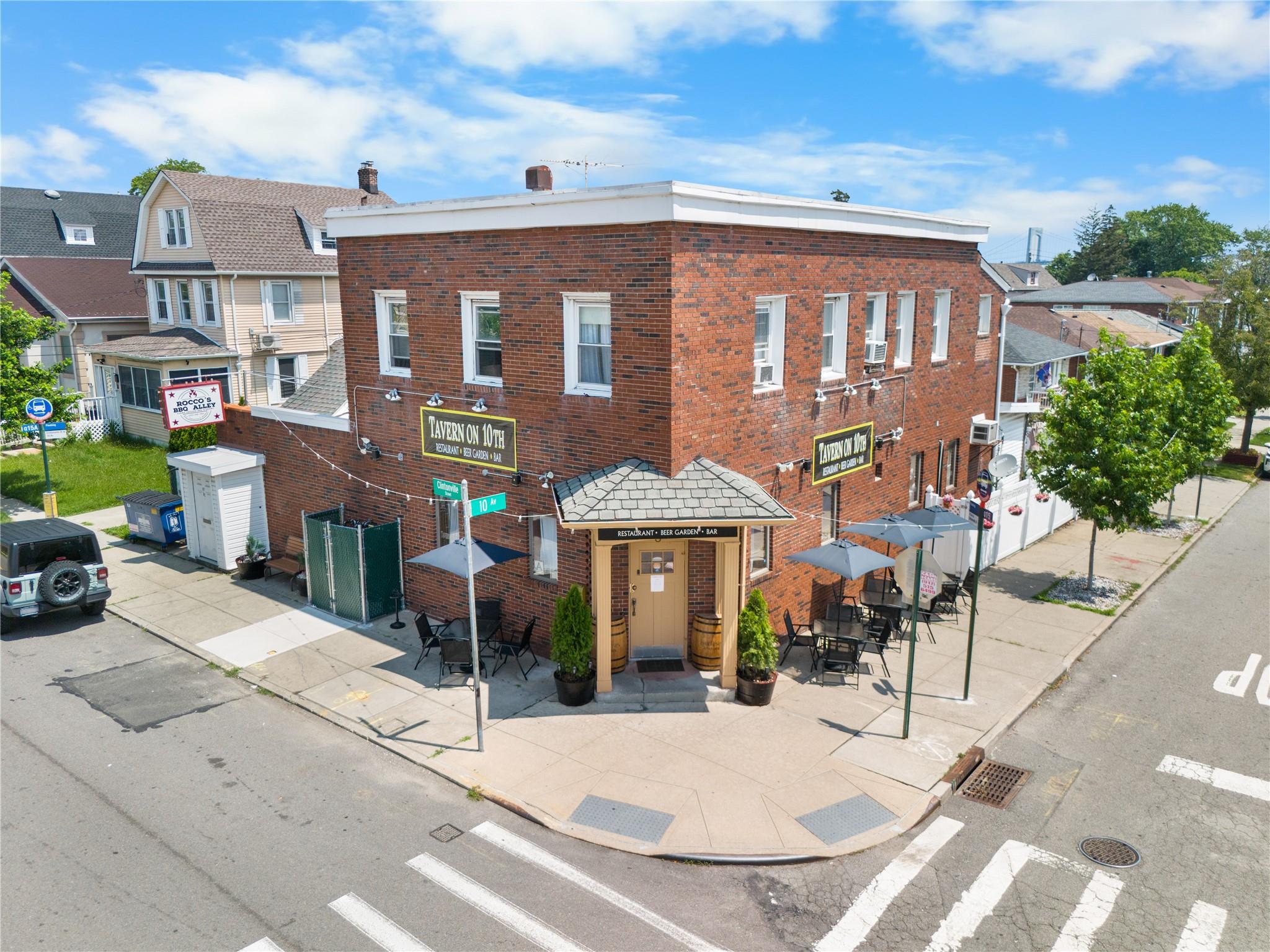 #1 photo, 9-17 Clintonville Street, 皇后區 白石鎮 Whitestone , NY 11357