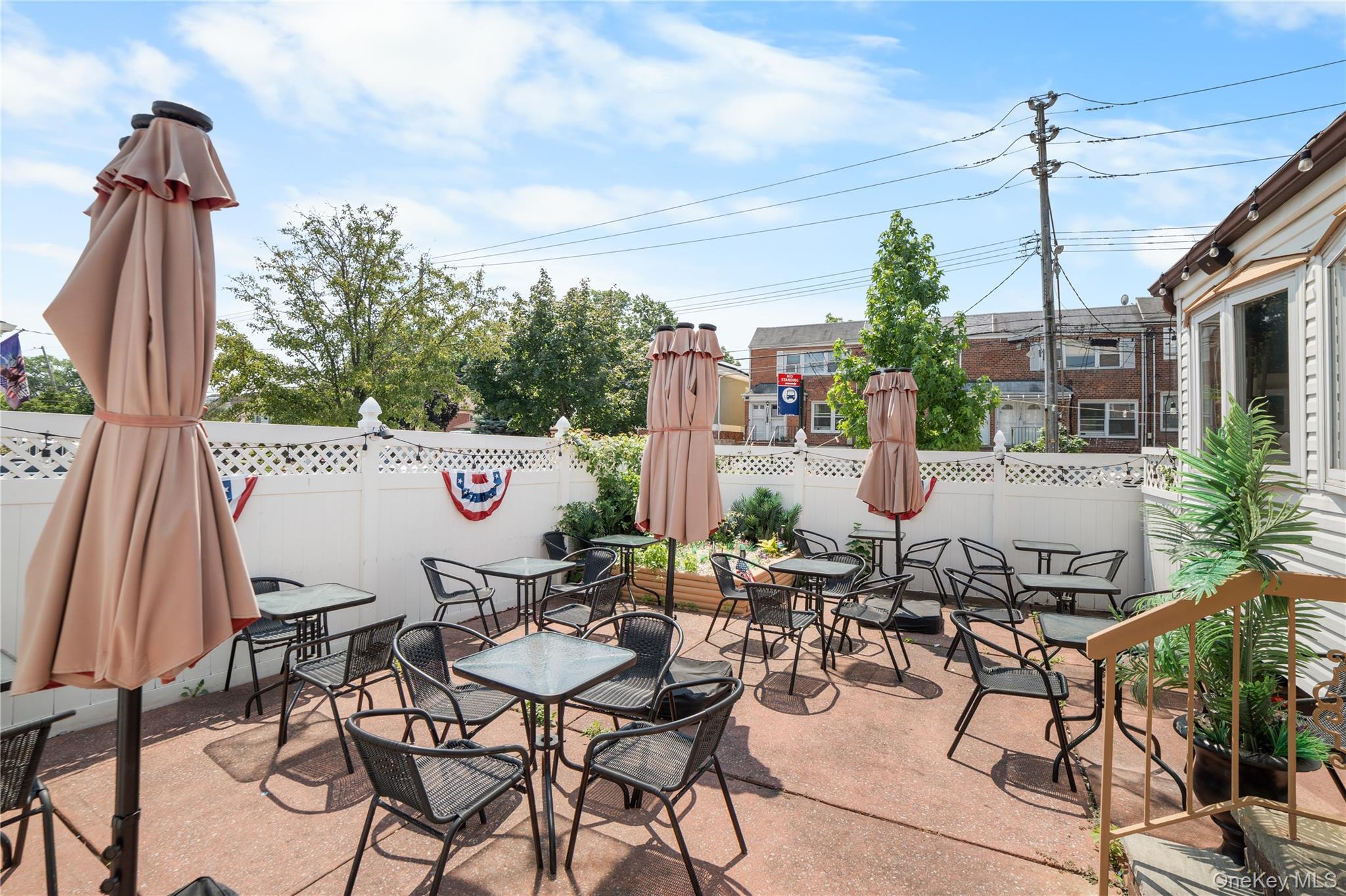 #5 photo, 9-17 Clintonville Street, クイーンズ区 Whitestone , NY 11357