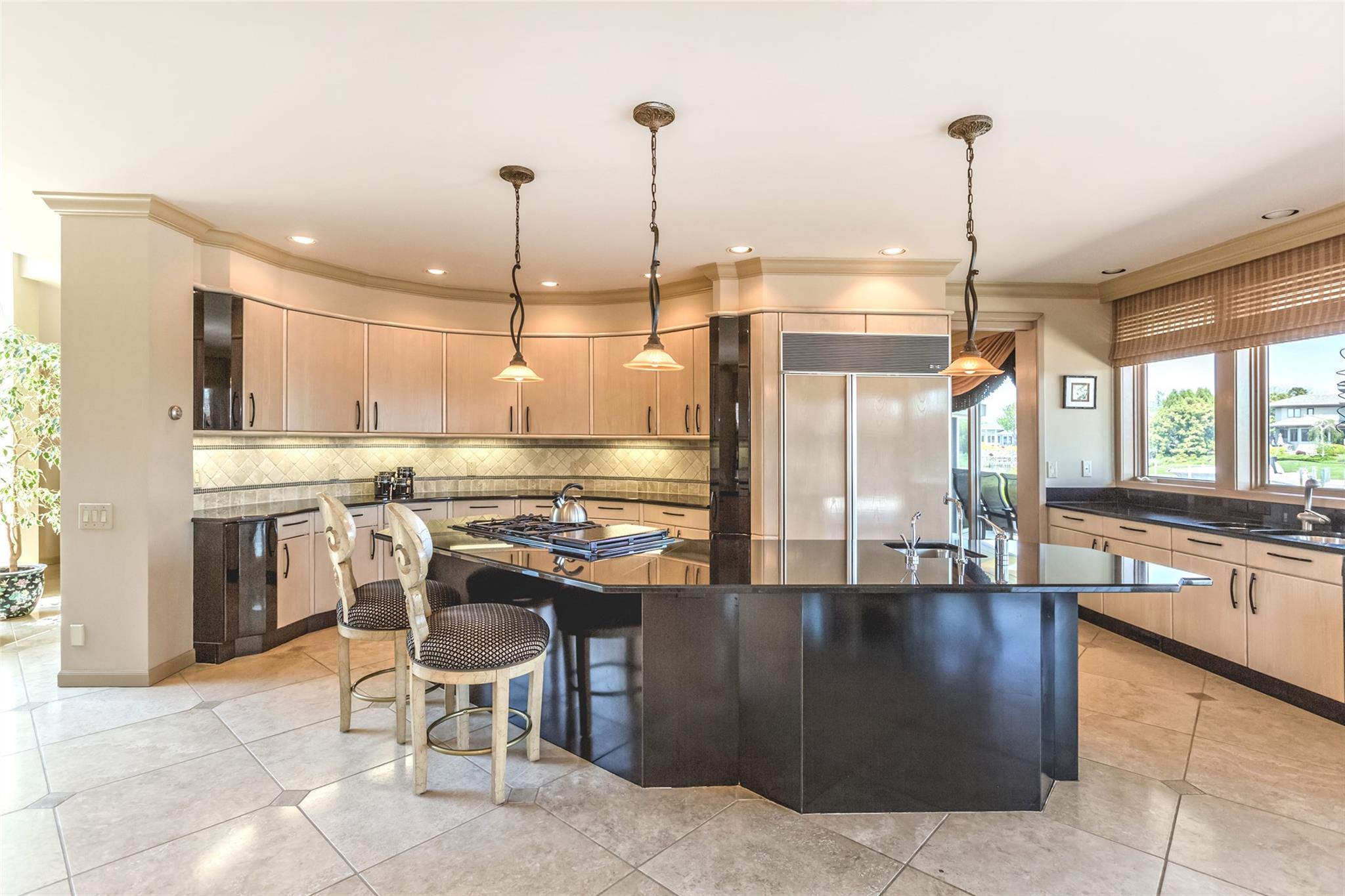 #11 photo, 136 The Helm, East Islip , NY 11730