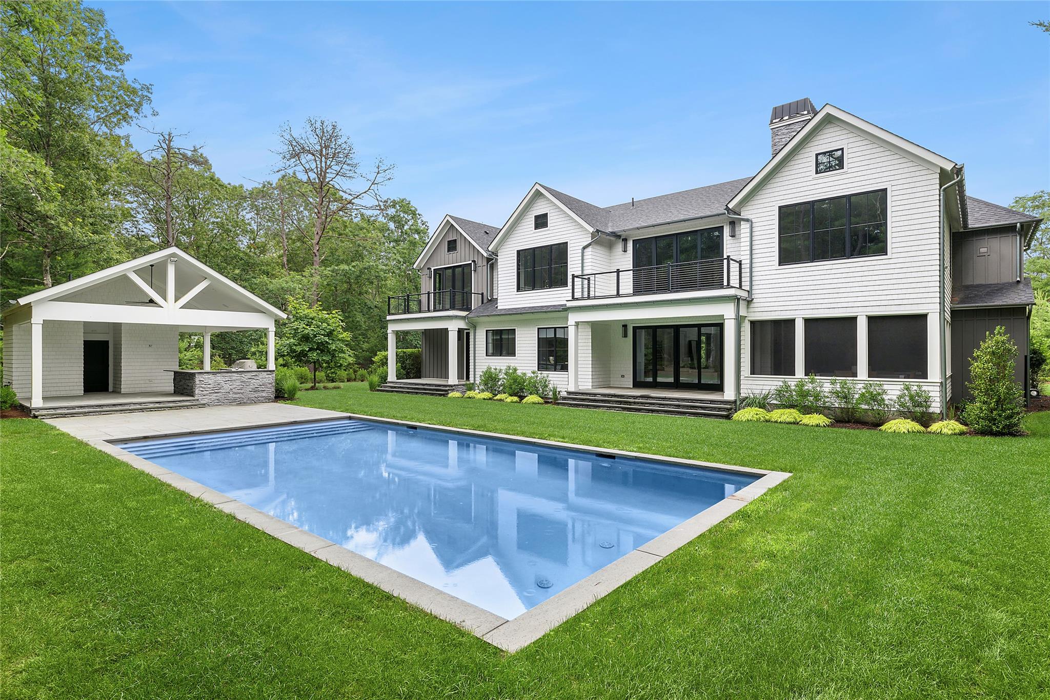 #1 photo, 12 Rolling Wood Lane, East Hampton , NY 11937