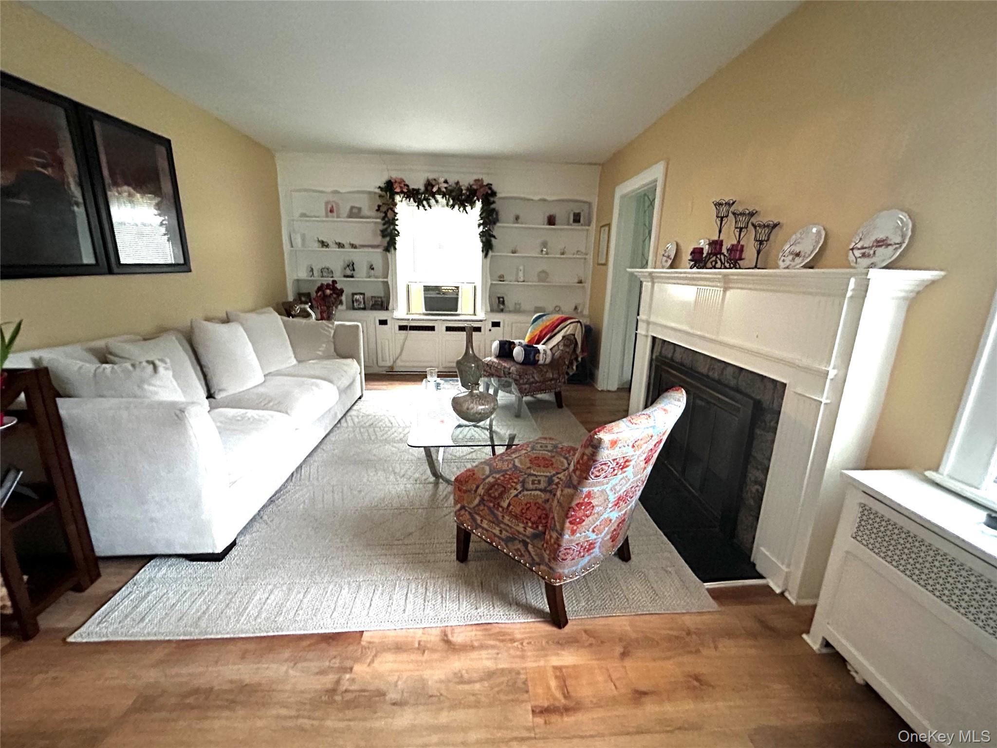 #2 photo, 11 Duryea Place, ナッソー郡 Lynbrook , NY 11563