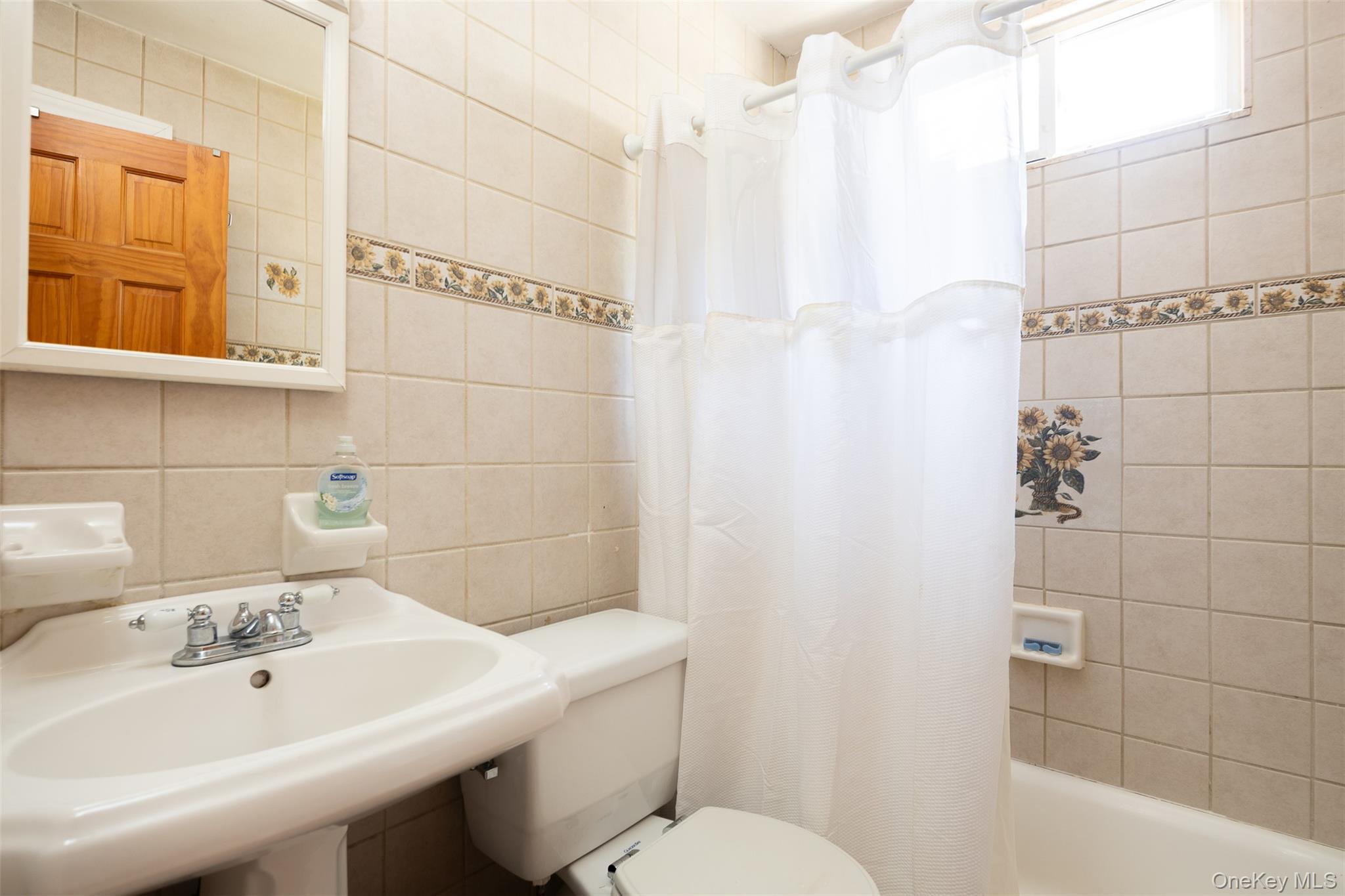 #11 photo, 84 Country Club Road, サフォーク郡 Bellport Village , NY 11713