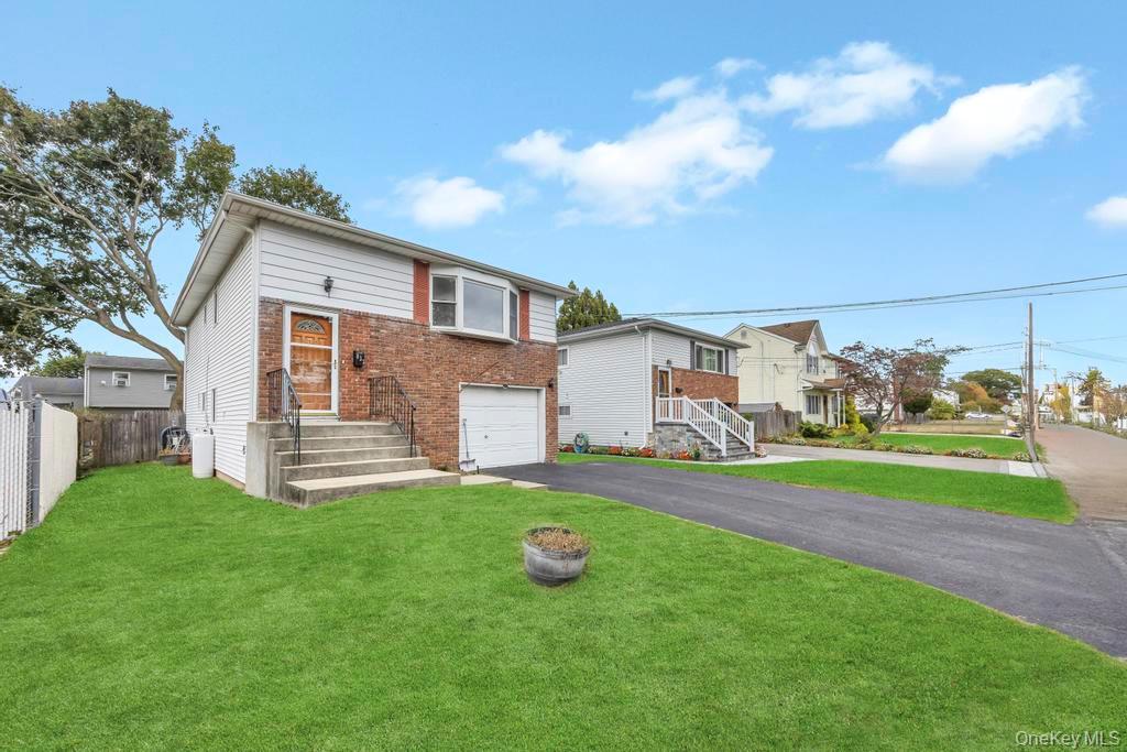 #2 photo, 833 Bermuda Road, サフォーク郡 West Babylon , NY 11704