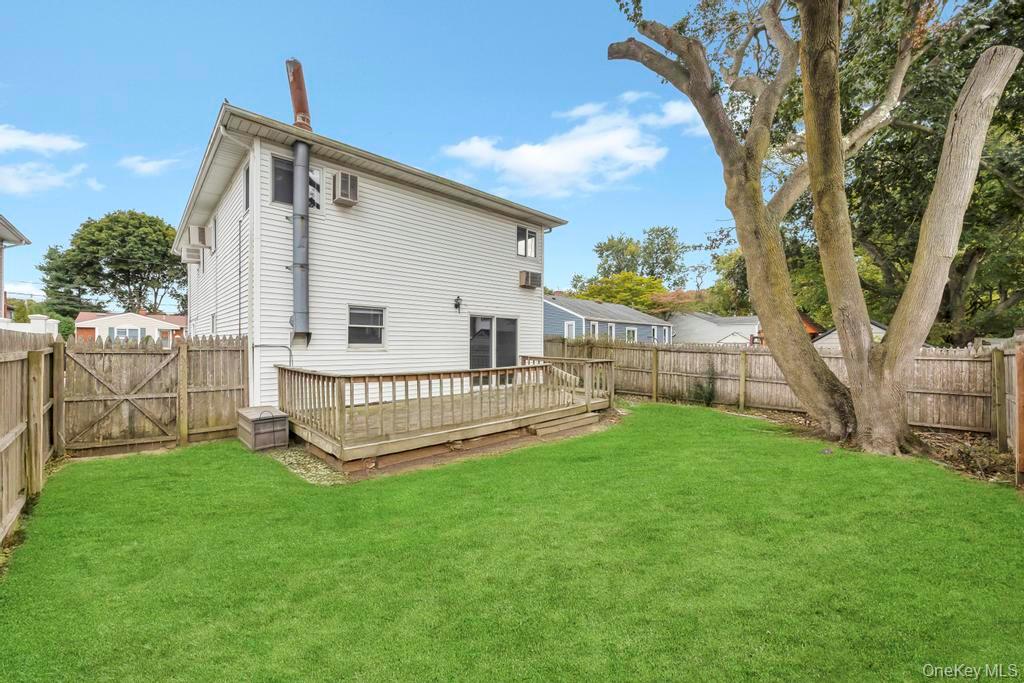 #4 photo, 833 Bermuda Road, サフォーク郡 West Babylon , NY 11704