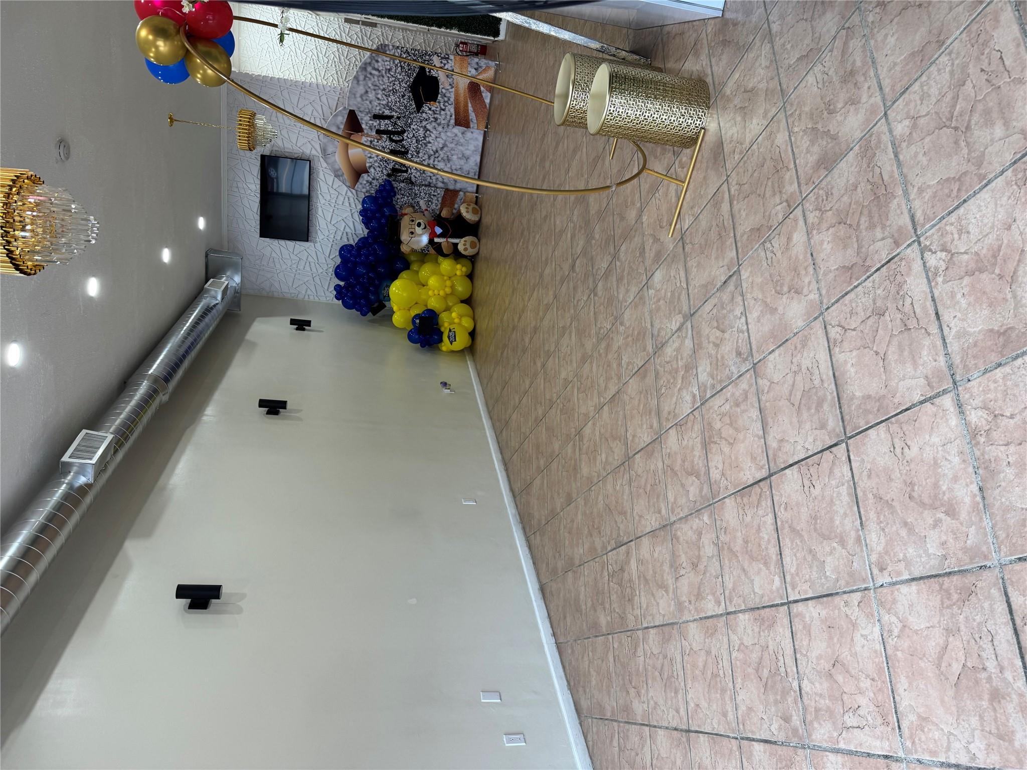 #6 photo, 199-19 Linden Blvd, クイーンズ区 Saint Albans , NY 11412