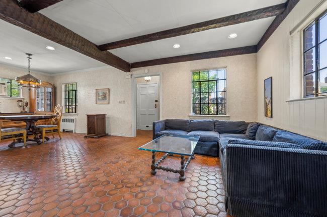 #4 photo, 7318 180th Street, Fresh Meadows , NY 11366