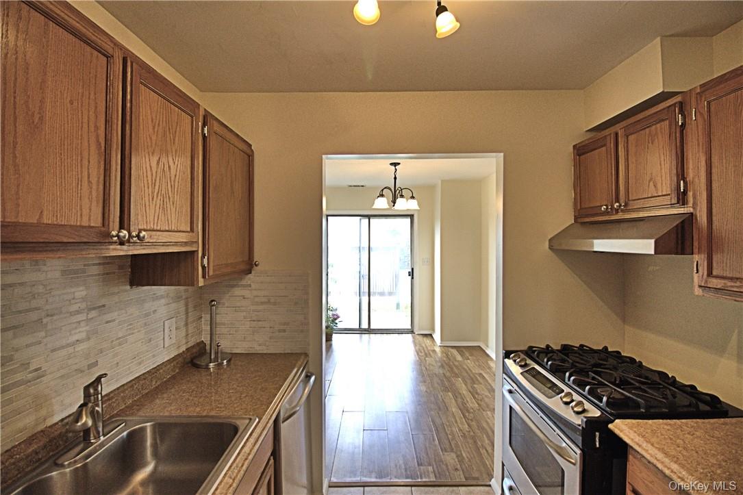 #17 photo, 2507 Whispering Hills, Chester , NY 10918