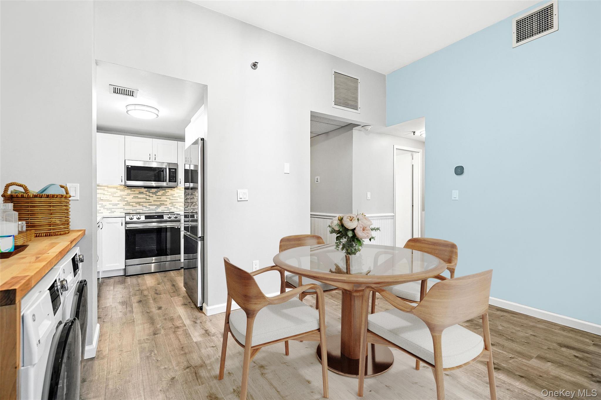 #7 photo, 55 McKinley Avenue, White Plains , NY 10606