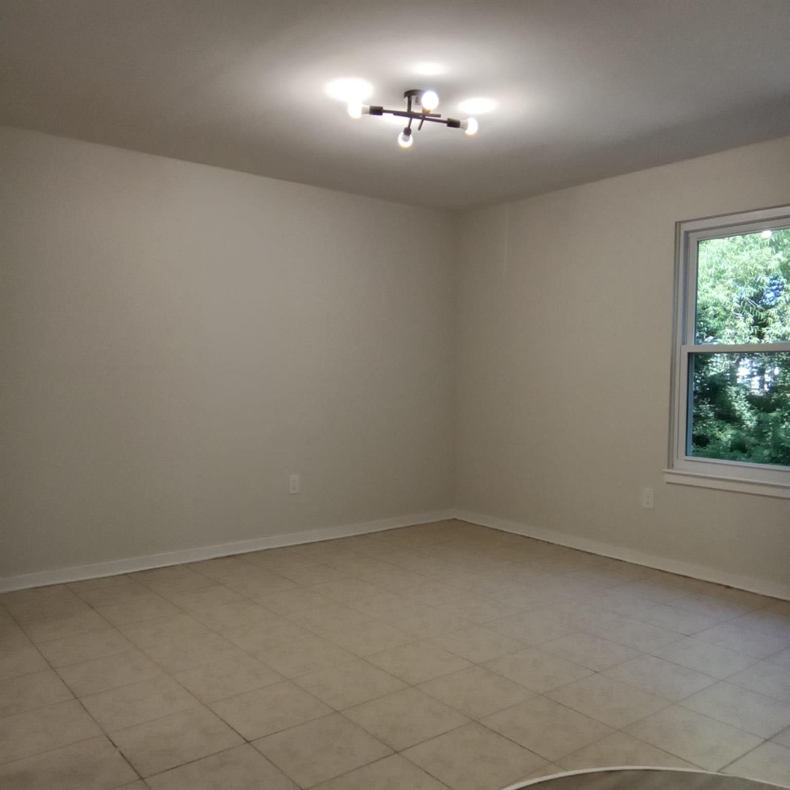 #3 photo, 707 Lenox Road, Monroe , NY 10950