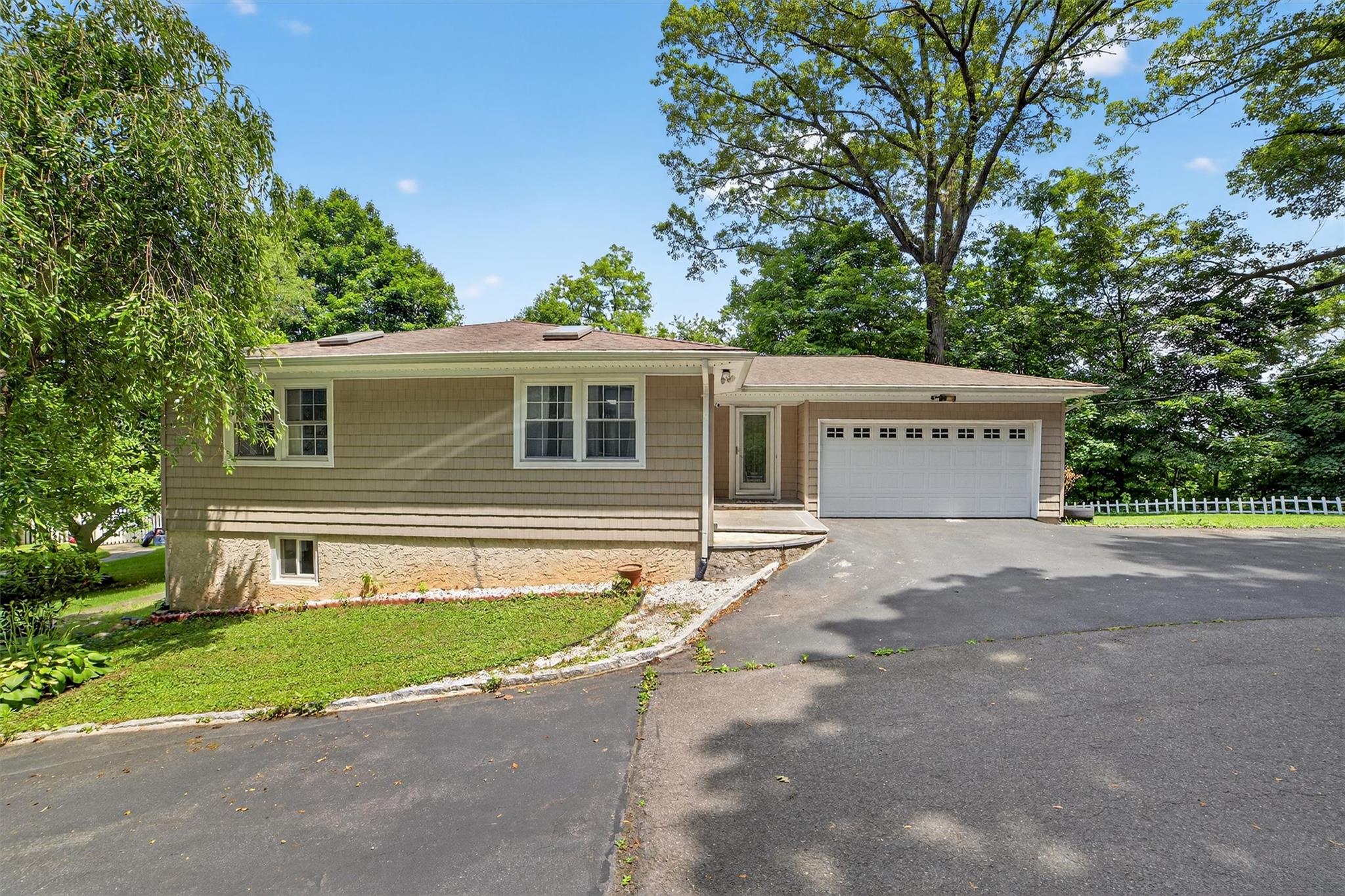 #1 photo, 46 Alta Place, 紐約州 Yonkers , NY 10710