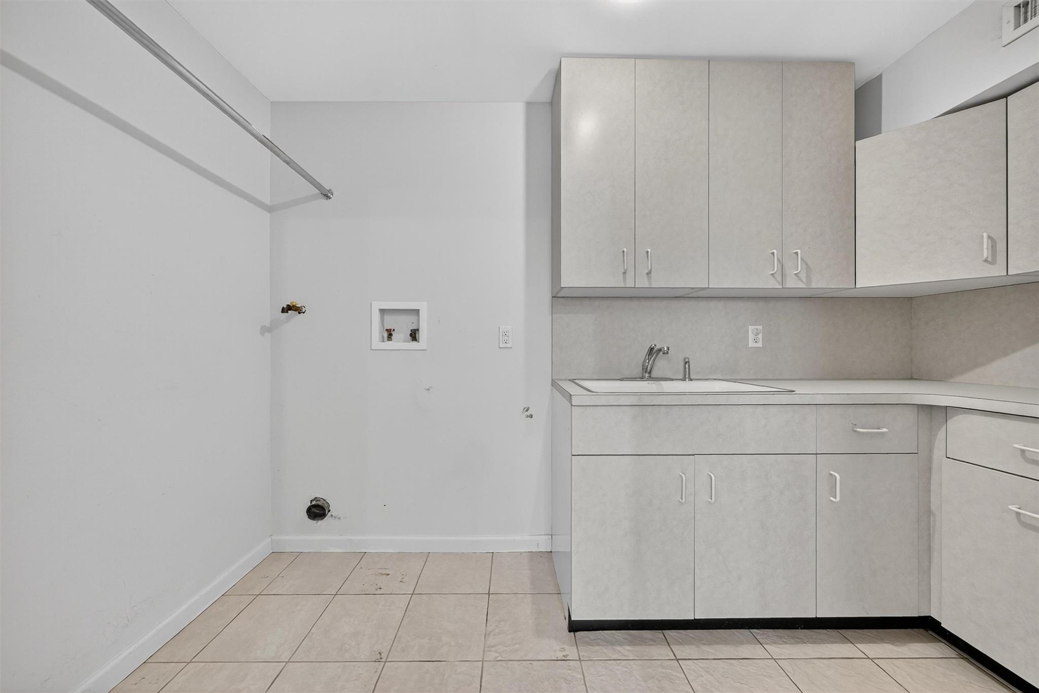 #18 photo, 15 Dr Frank Road, Spring Valley , NY 10977