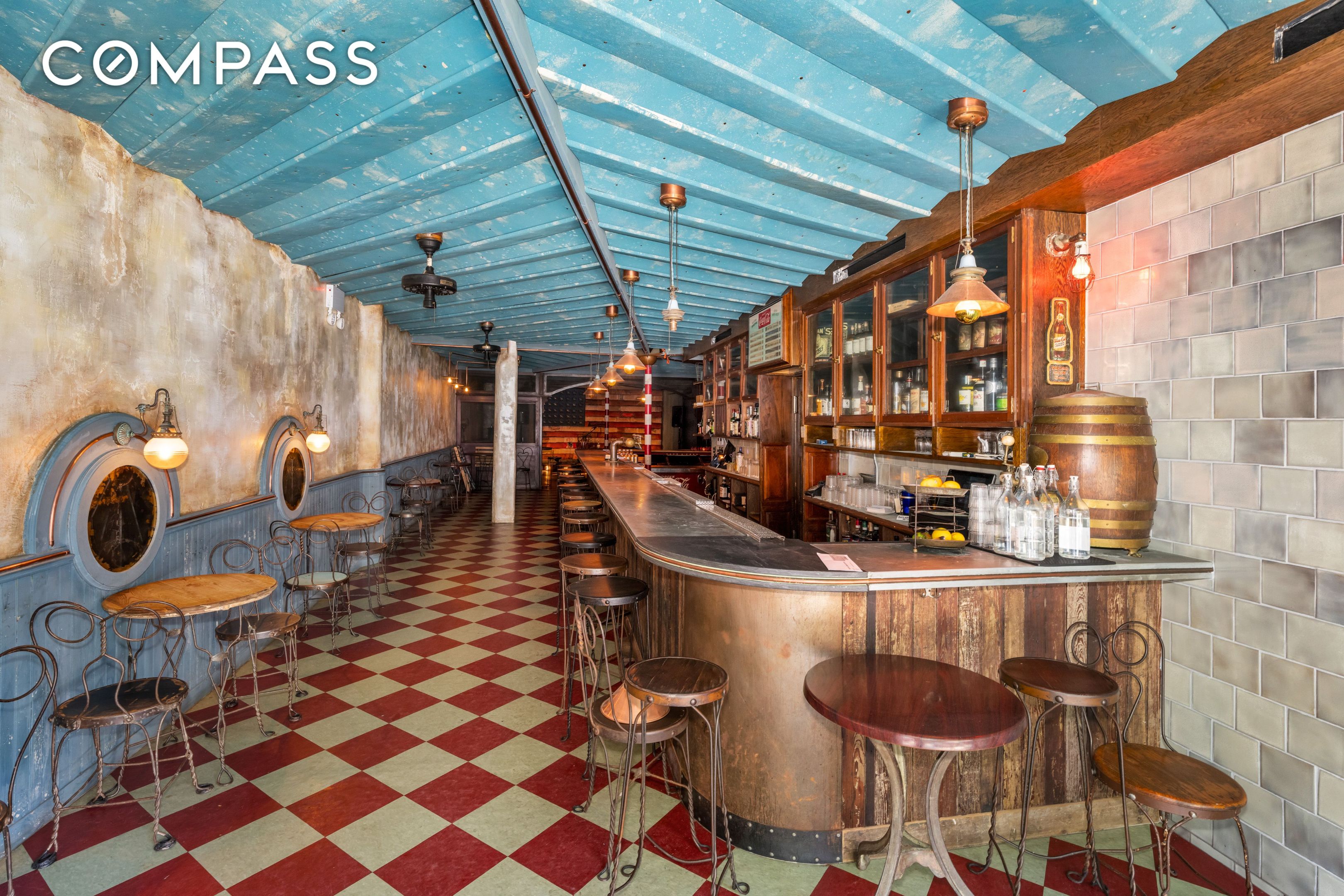 #3 photo, 354 Grand Street, ブルックリン区 Williamsburg , NY 11211