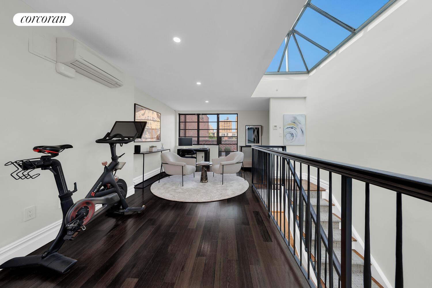 #13 photo, 69 W 83RD Street, マンハッタン Upper West Side , NY 10024