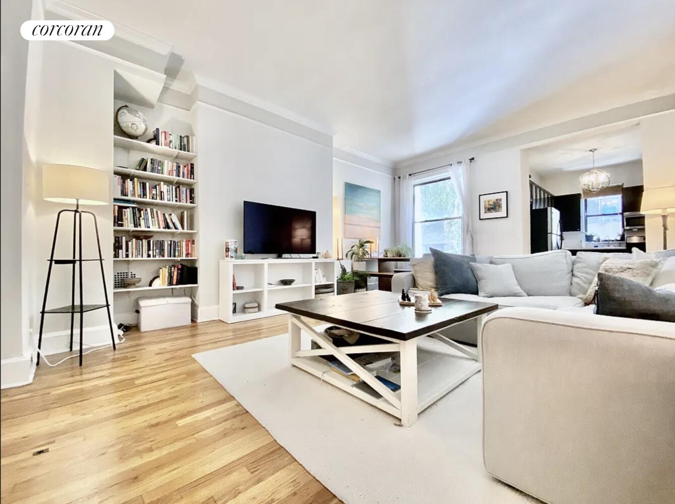 #1 photo, 349 W 84TH Street, 曼哈頓 上西城 Upper West Side , NY 10024