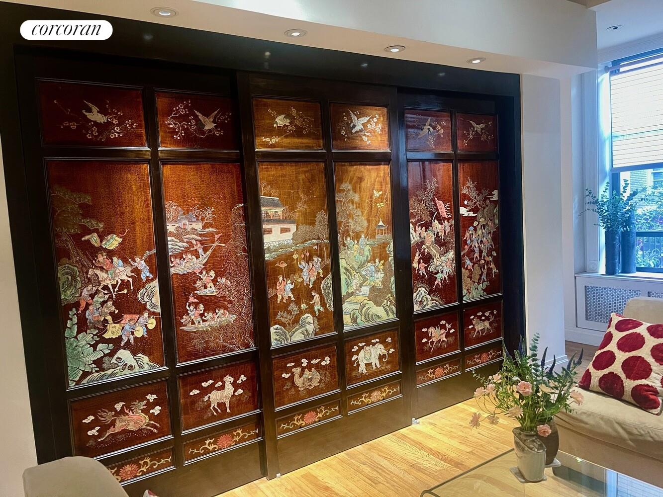 #3 photo, 48 GRAMERCY Park N, Gramercy Park , NY 10010