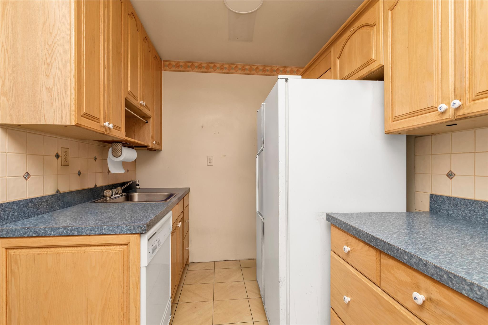 #6 photo, 60-58 251st Street, クイーンズ区 Little Neck , NY 11362