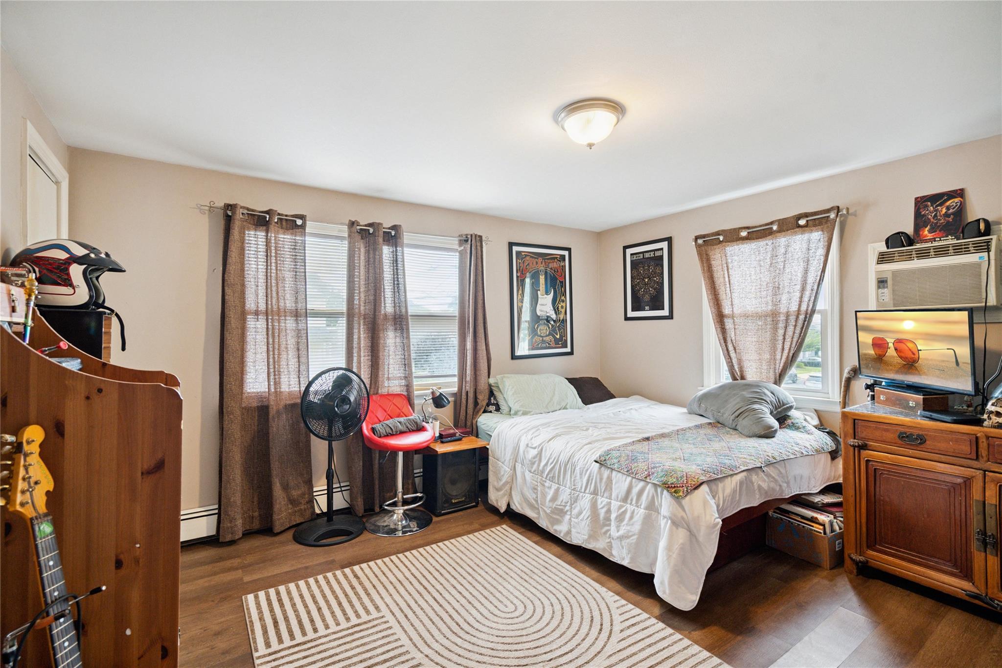 #16 photo, 2500 Mermaid Avenue, Wantagh , NY 11793