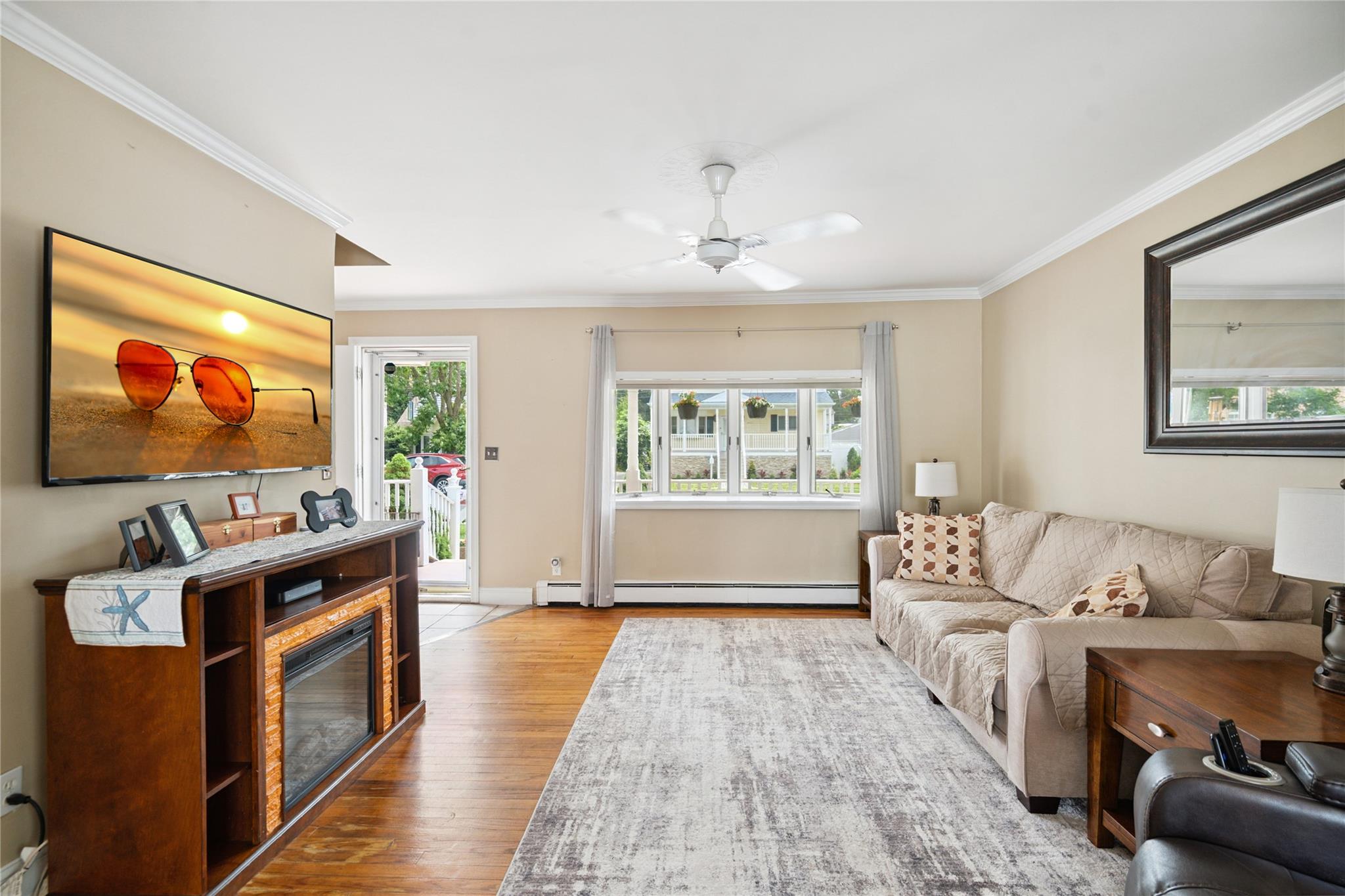 #4 photo, 2500 Mermaid Avenue, Wantagh , NY 11793