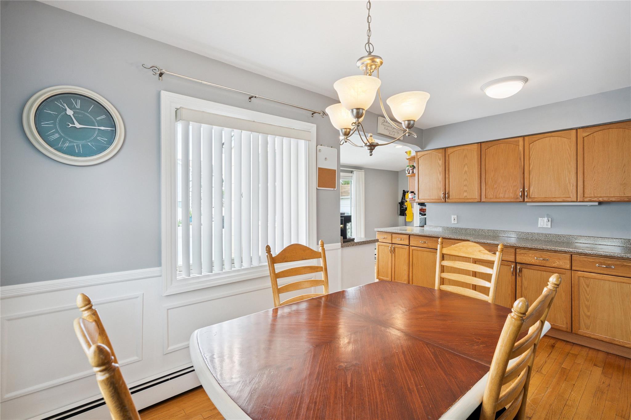 #5 photo, 2500 Mermaid Avenue, Wantagh , NY 11793