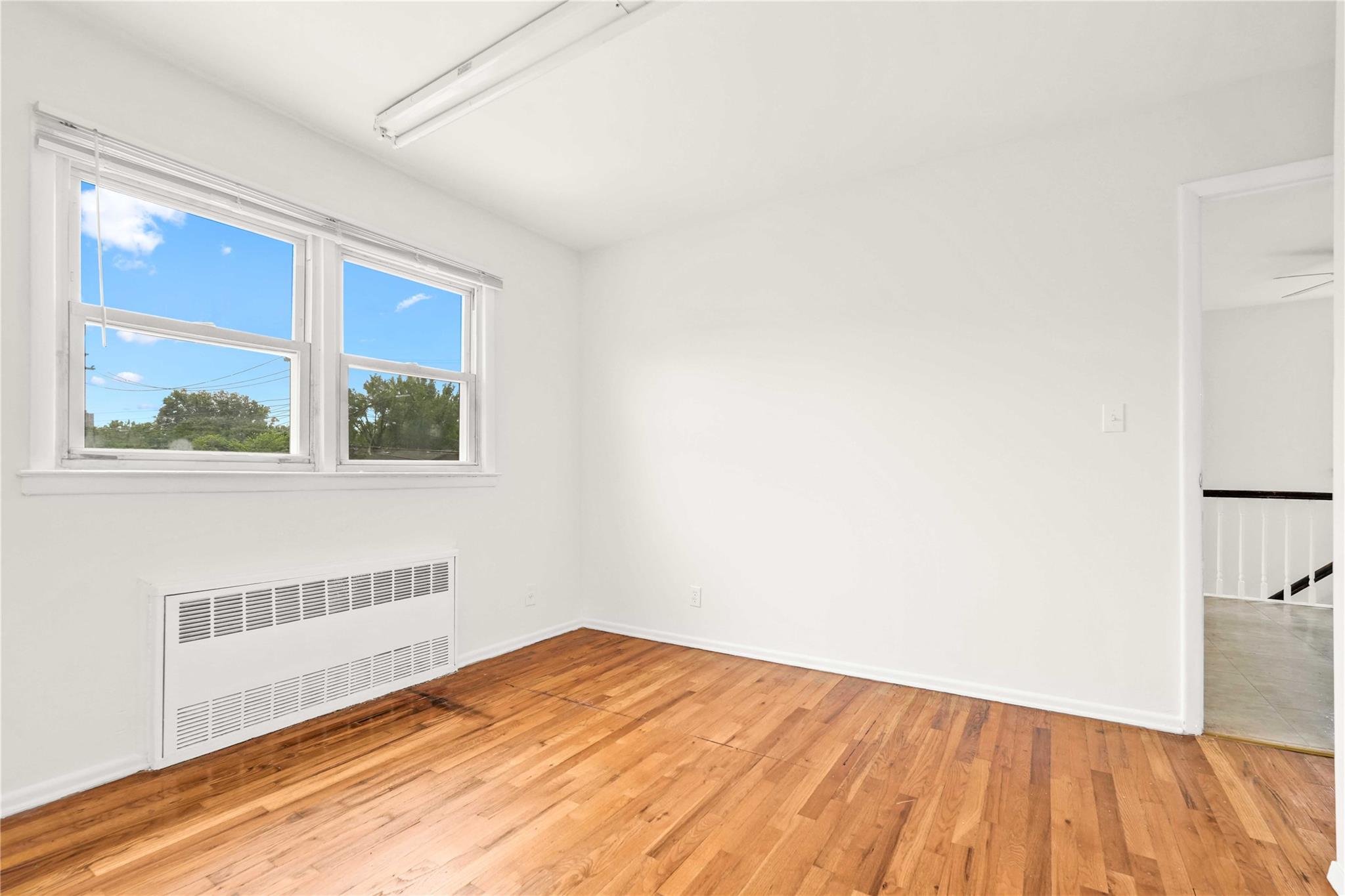 #5 photo, 140-03 poplar, Flushing , NY 11355