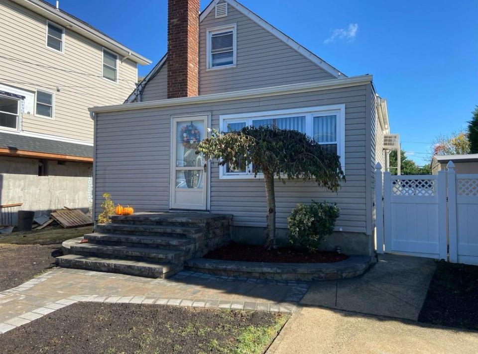 #1 photo, 2319 Hampton Avenue, 長島 Seaford , NY 11783